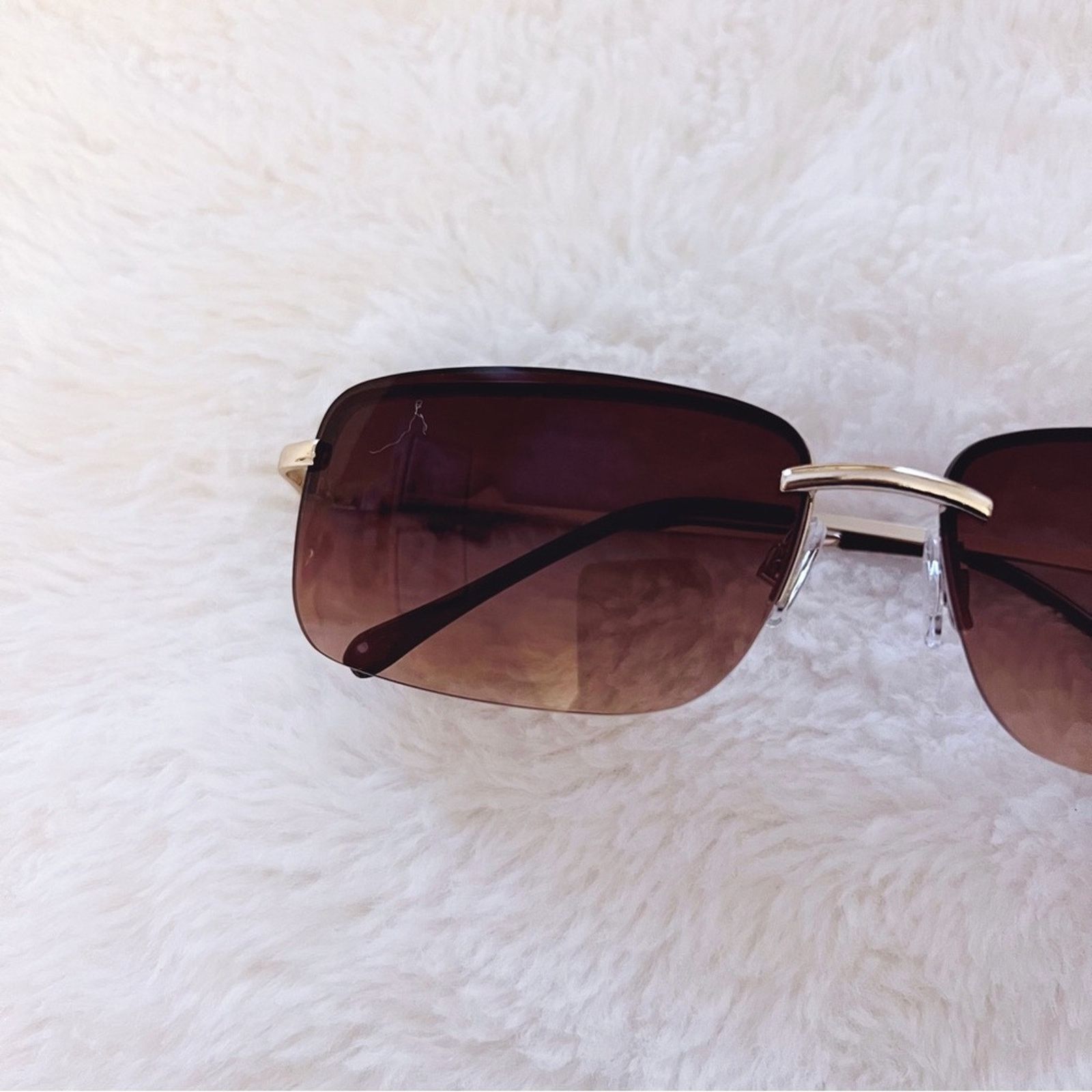 Other Delia Brown Rimless Butterfly Accent Sunglasses Size ONE SIZE - 2 Thumbnail