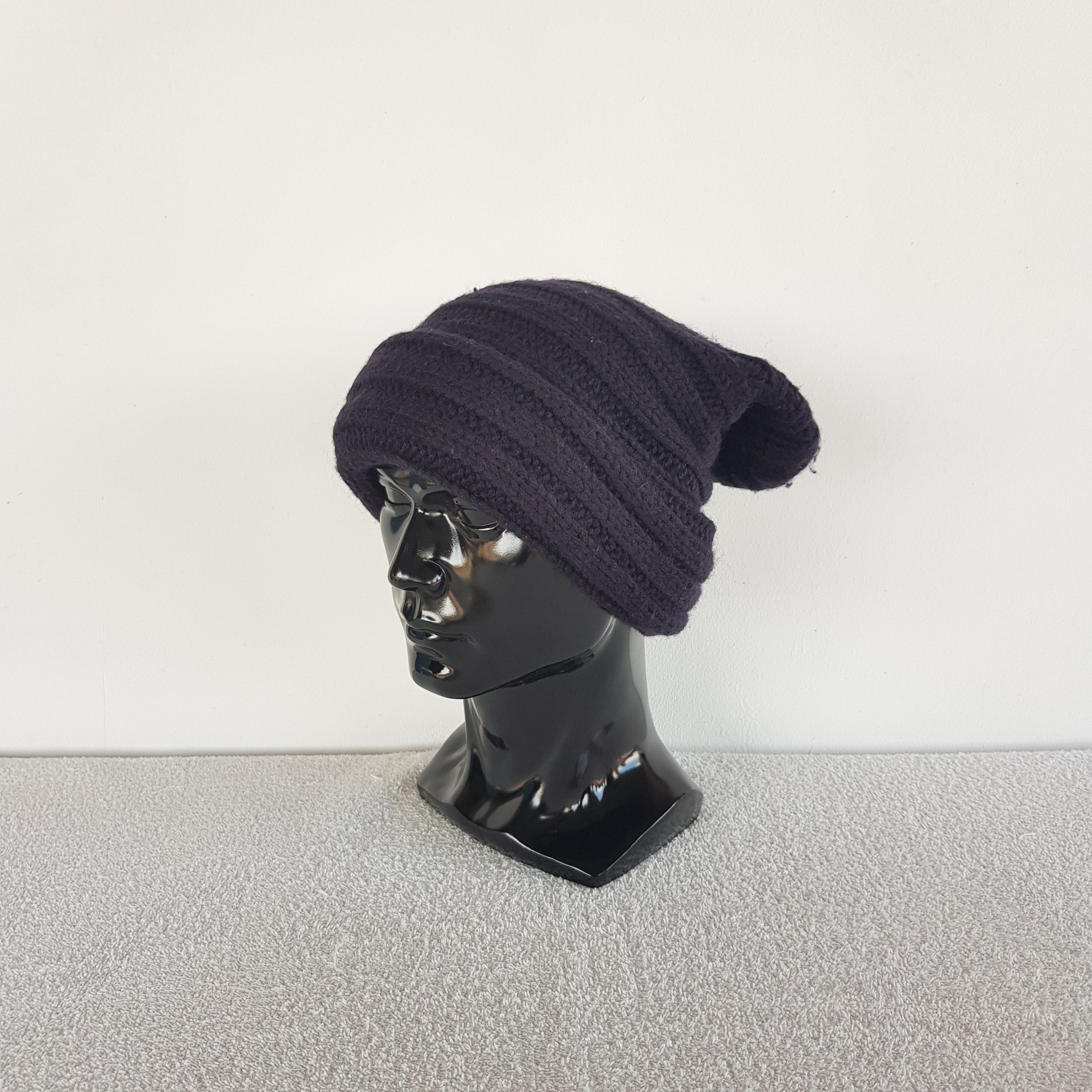 Aran Isles Knitwear Vintage Beams Beanie Fair Isle Ribbed Knit Snow Caps Hats. Size ONE SIZE - 1 Thumbnail