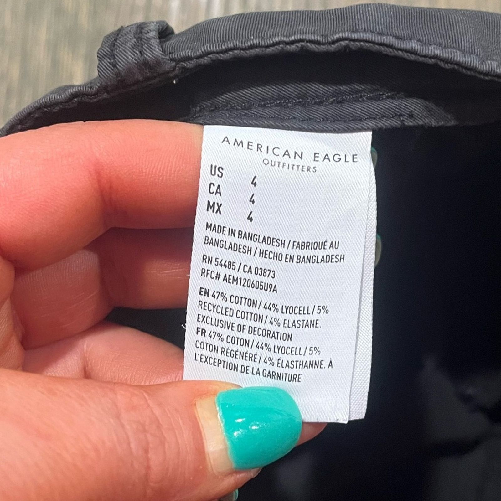 American Eagle Outfitters American Eagle Womens Chino Shorts Cotton Blend Black Size 4 Size 27" / US 4 / IT 40 - 4 Thumbnail
