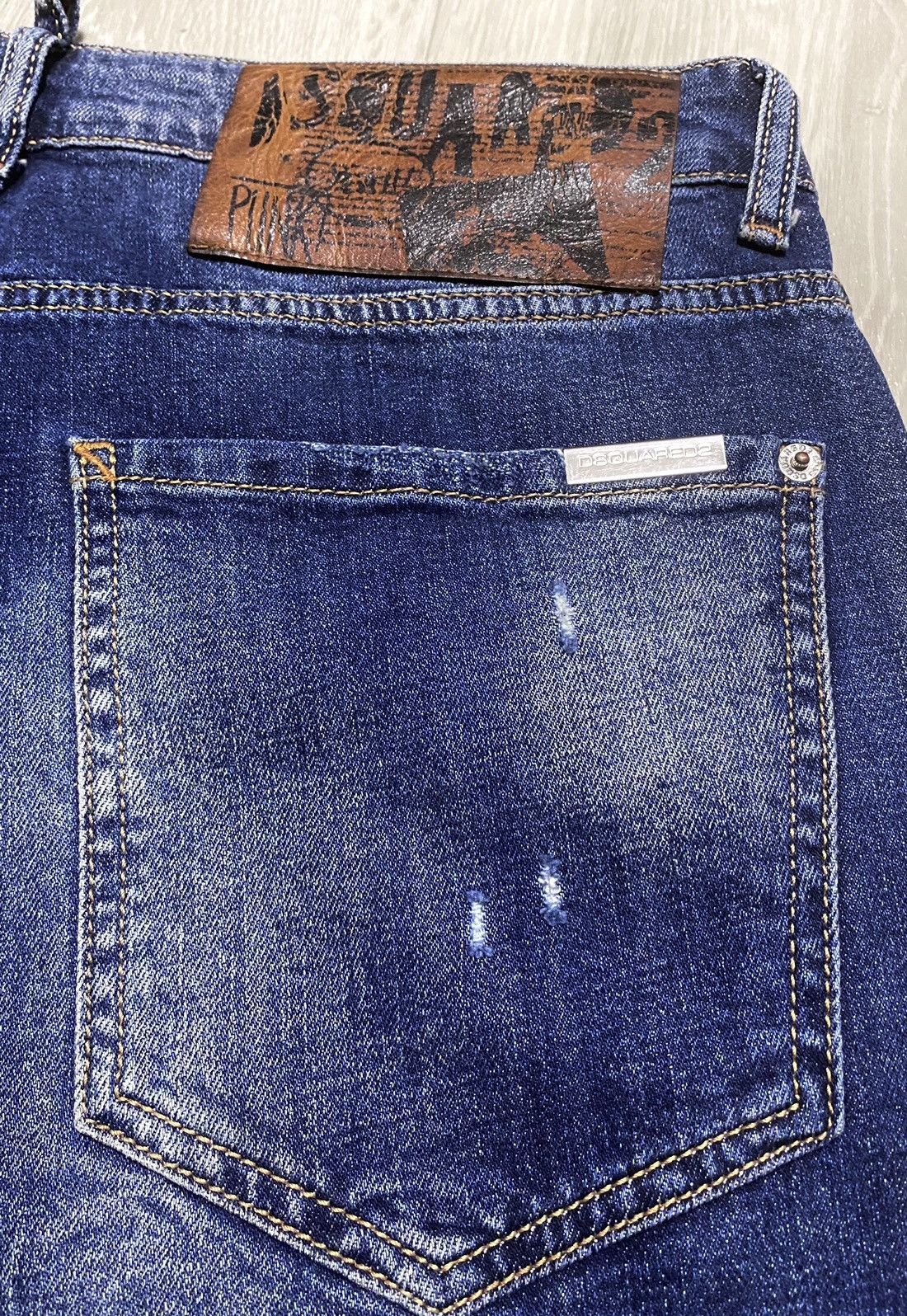 Dsquared2 Dsquared2 Distressed Washed Torn Denim Jeans Big Leather Tag Size US 38 / EU 54 - 9 Thumbnail