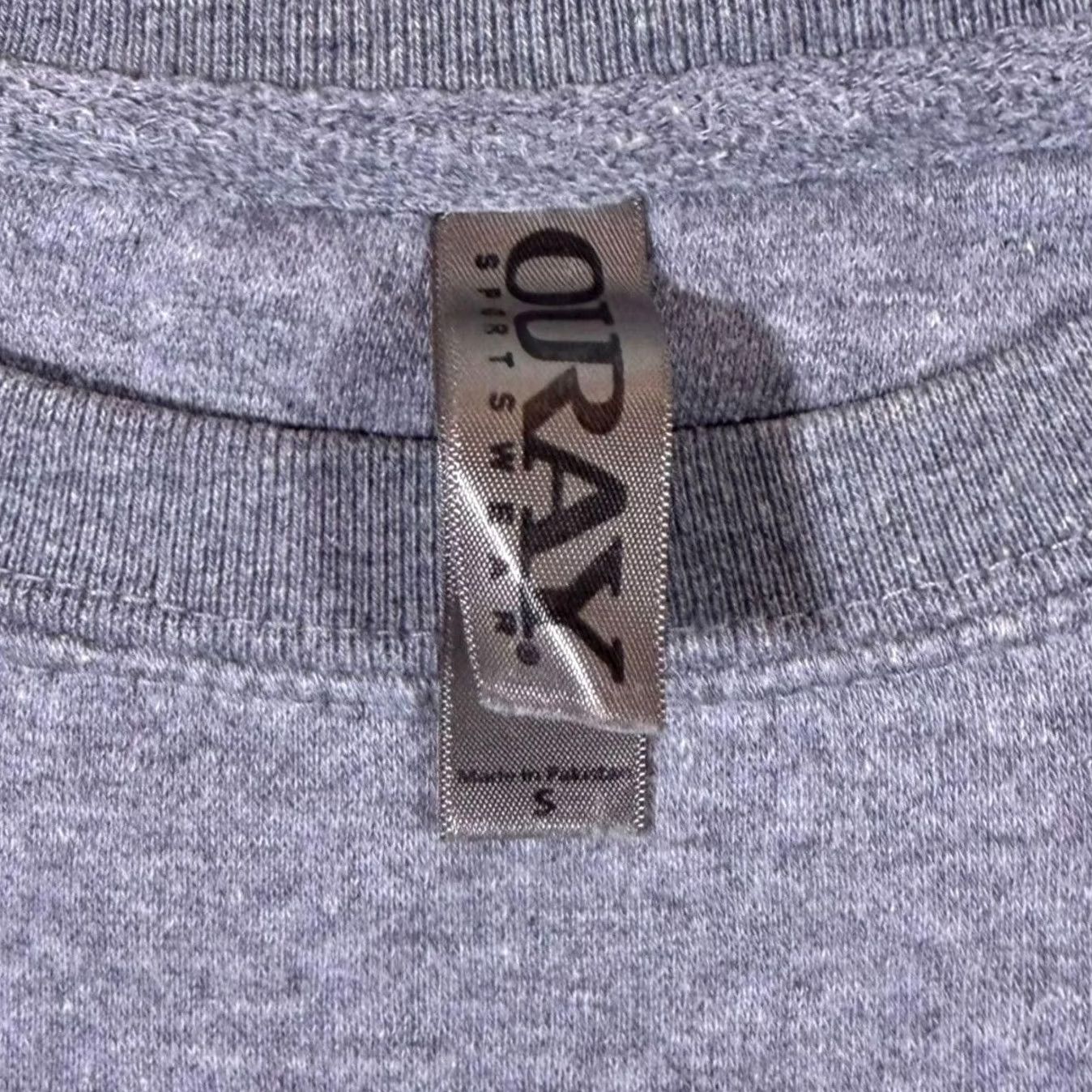 Vintage Elizabethtown College Pennsylvania Graphic Grey Crewneck Sweatshirt Small Mens Pullover Logo Short Sleeve? Size US S / EU 44-46 / 1 - 4 Thumbnail