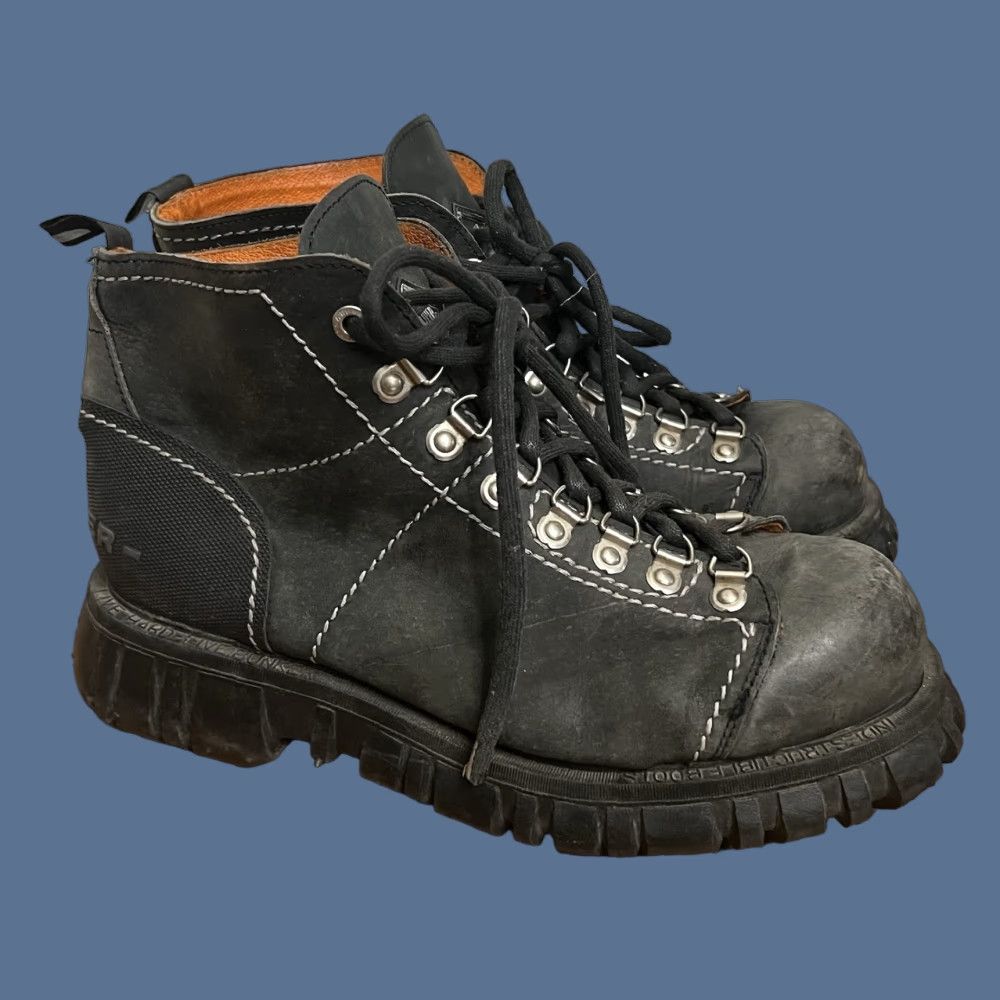GBX × Vintage Vintage 90s Y2K Streetwear Chunky Leather Boots