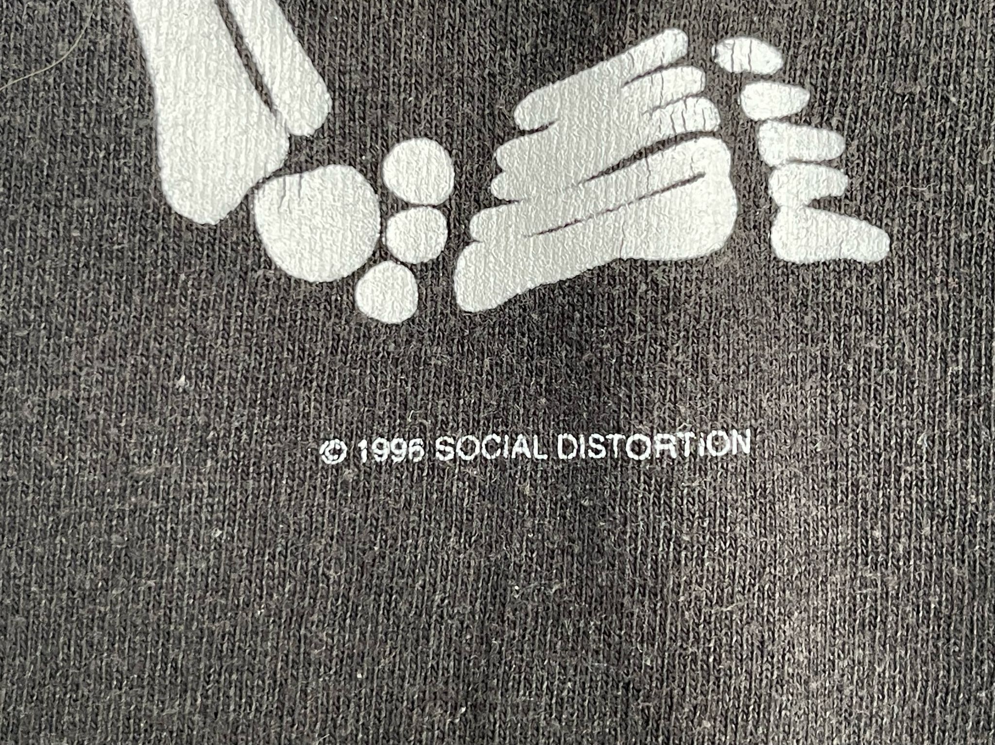 Vintage Vintage Social Distortion T-Shirt Size US XL / EU 56 / 4 - 3 Thumbnail