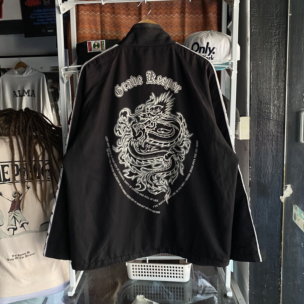 Japanese Brand Dogcigar Dragon Drake Keeper Big Logo Light Jackets Size US XL / EU 56 / 4 - 1 Thumbnail