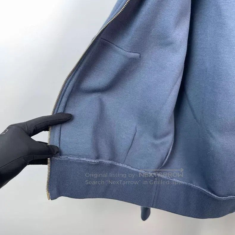 Louis Vuitton Louis Vuitton SS25 Blue Embroidered Hooded Pearl Zip Jacke Size US S / EU 44-46 / 1 - 3 Thumbnail