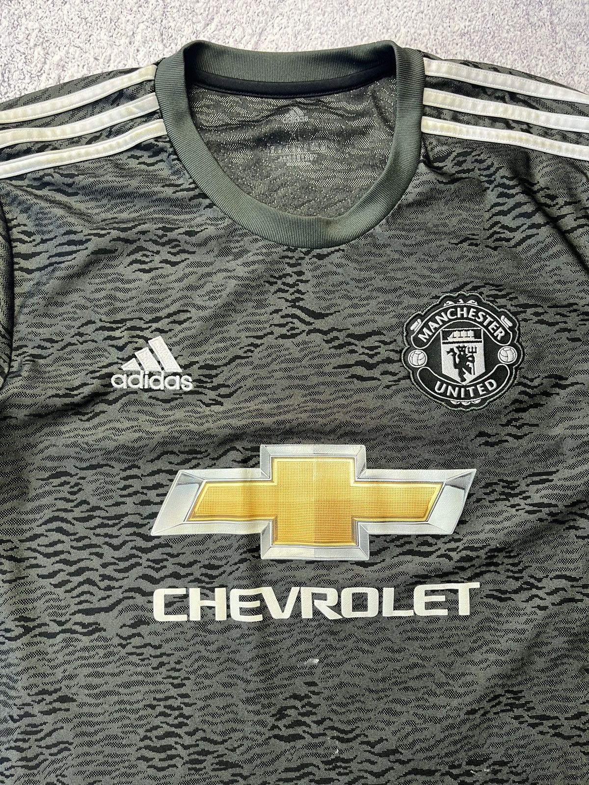 Adidas MANCHESTER UNITED 2020 2021 AWAY FOOTBALL SOCCER JERSEY Size US XL / EU 56 / 4 - 11 Thumbnail