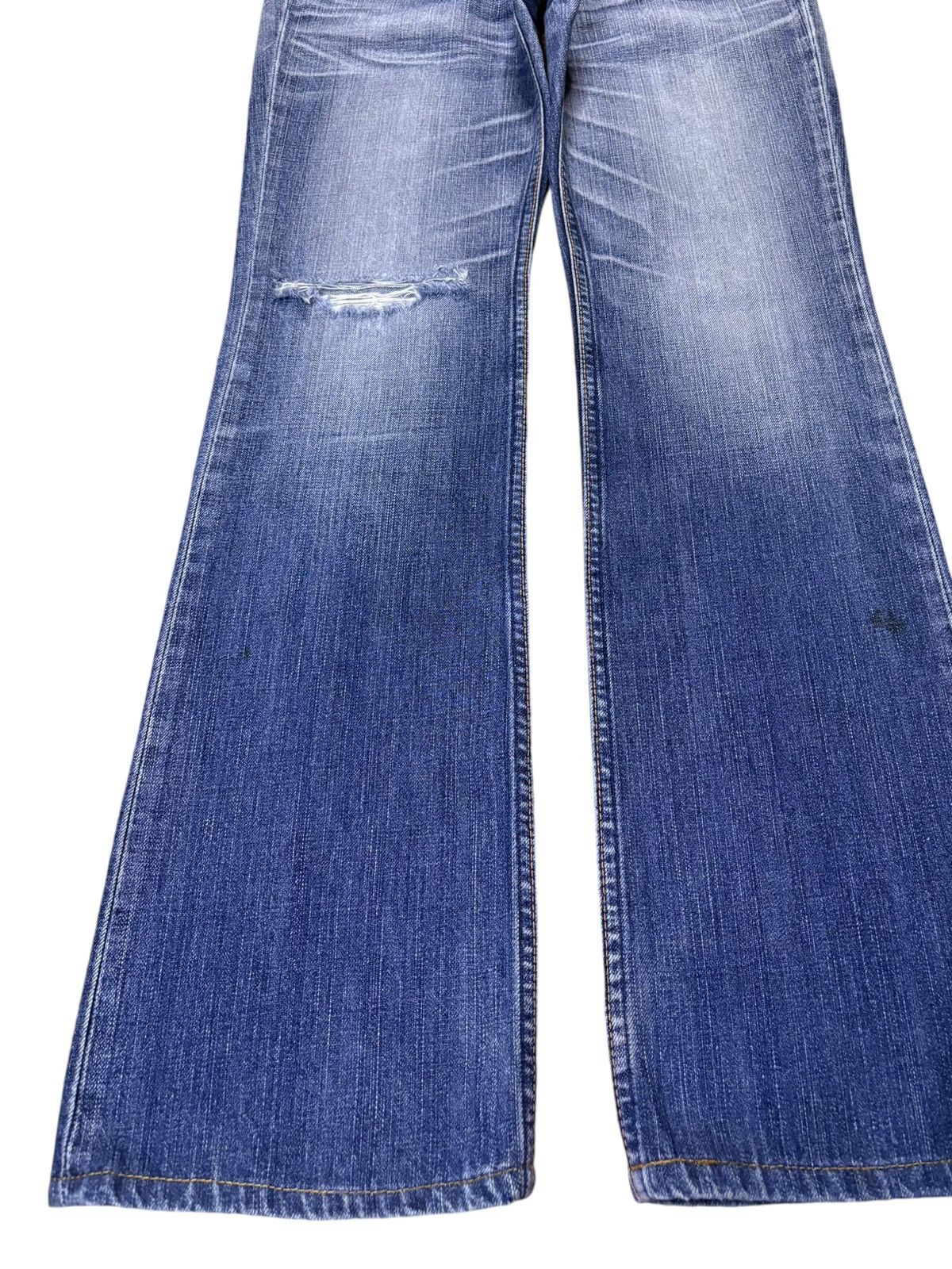 Levi's Vintage 90s Levis 707 Faded Wash Distressed Flare Jeans Size US 29 - 6 Thumbnail