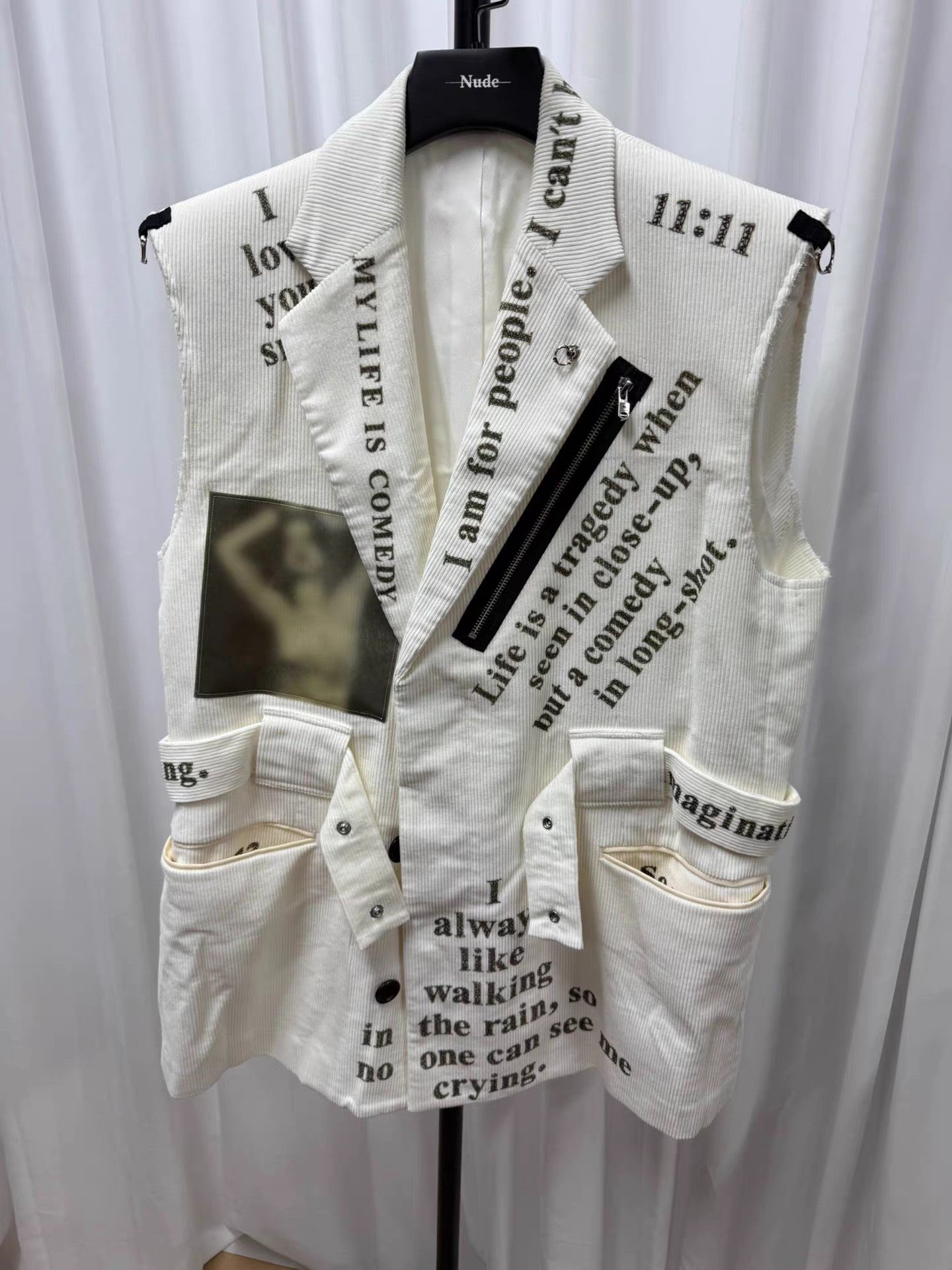 Takahiromiyashita The Soloist. The Soloist 20AW Velour Distressed Poem Vest K20 Size US S / EU 44-46 / 1 - 1 Thumbnail