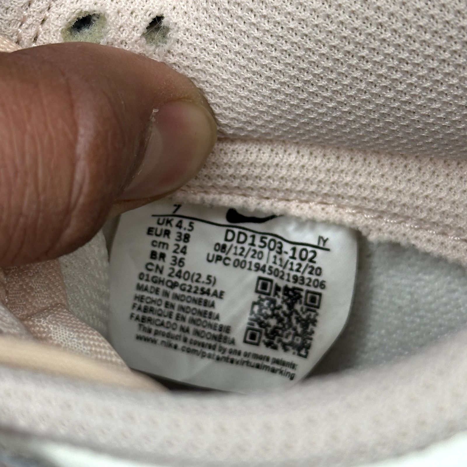 Nike Nike Dunk Low Wmns 'Orange Pearl' Size US 7 / IT 37 - 7 Thumbnail