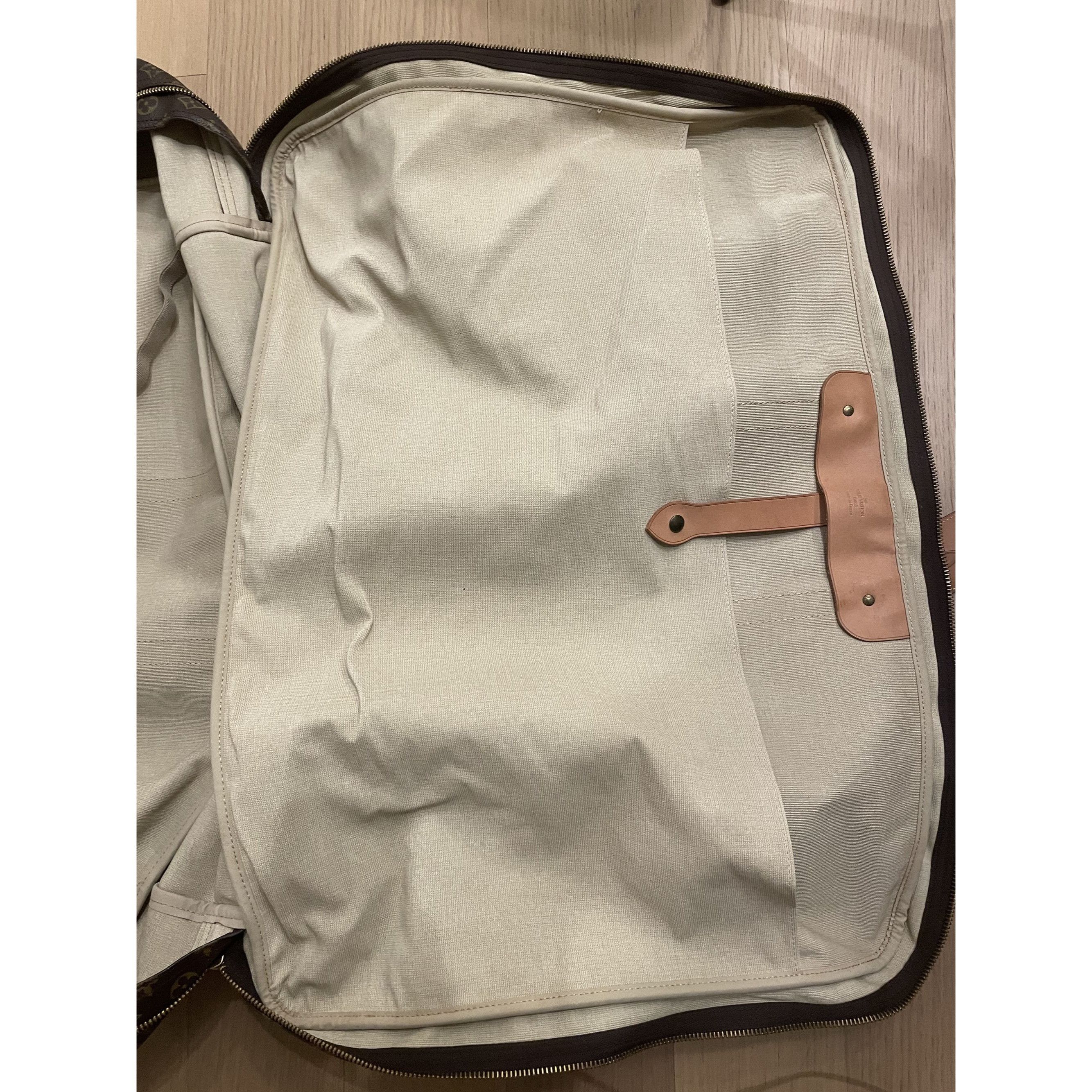 Louis Vuitton Louis Vuitton Monogram Canvas Garment Bag With Leather Trim Size ONE SIZE - 11 Thumbnail