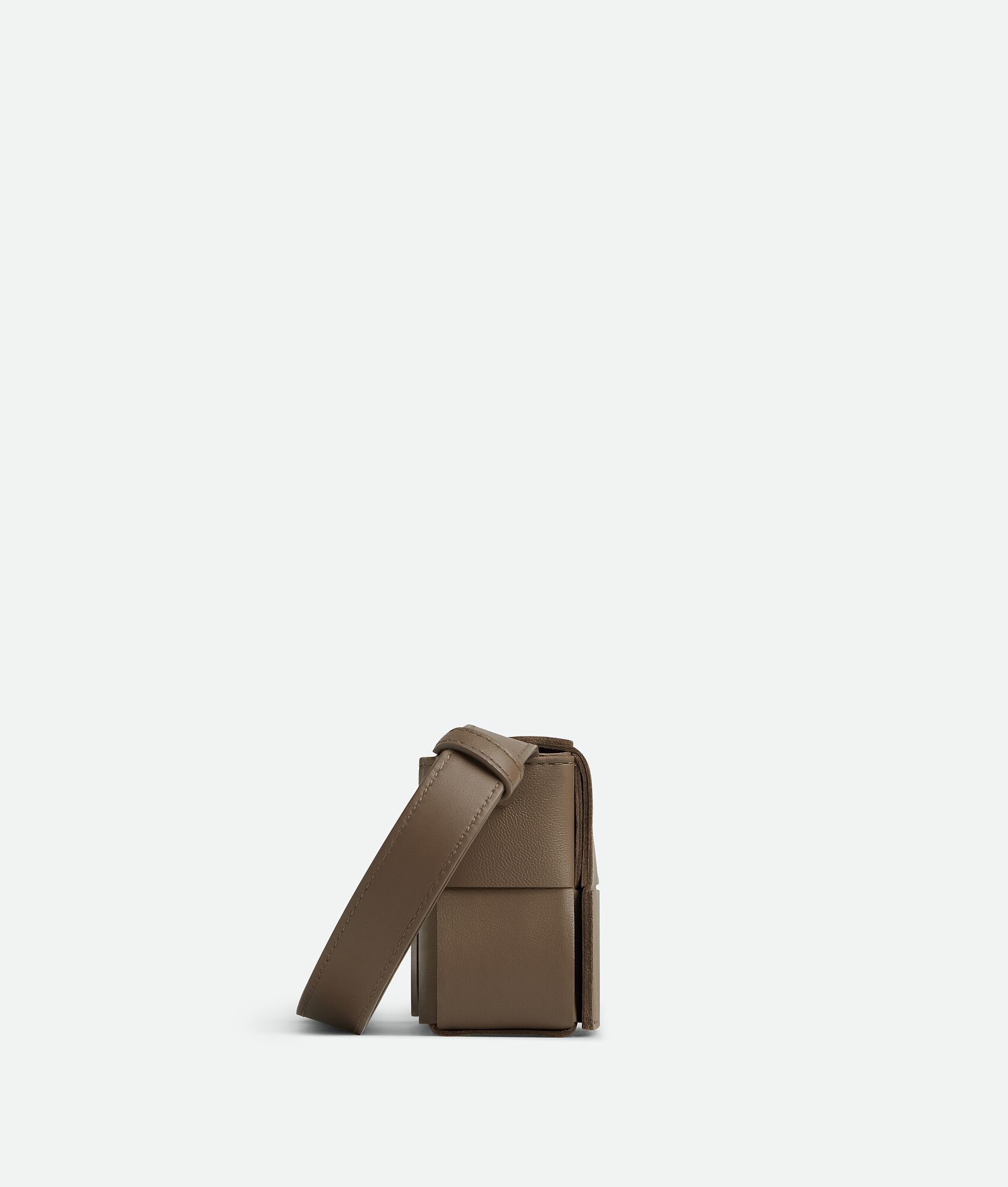 Bottega Veneta o1n1vont1224 Size: OS / Candy Cassette Bag in Taupe Grey Size ONE SIZE - 2 Thumbnail