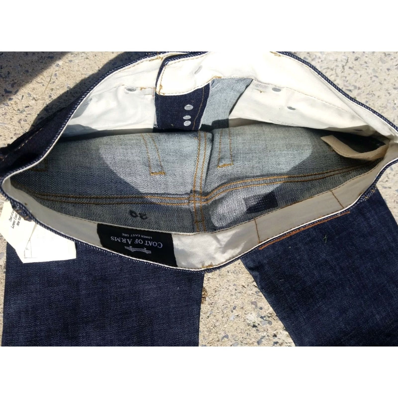 Denime COAT OF ARMS JEANS Denim Selvedge 28x36 Blue Brooklyn Lower East Side 100% Cotton Button Fly Regular Mens” Size US 28 / EU 44 - 5 Thumbnail
