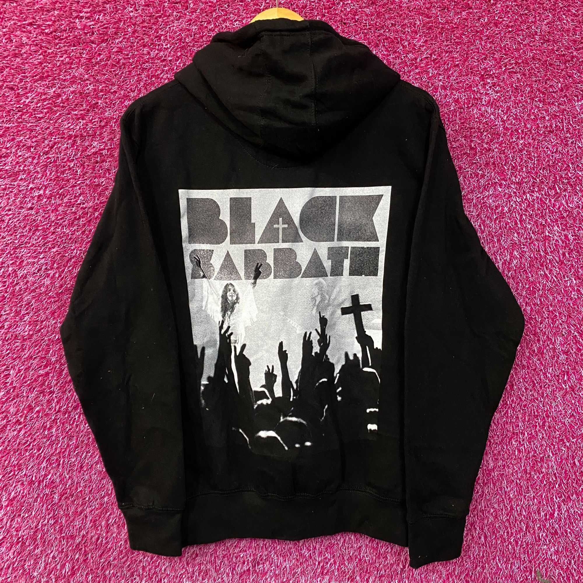 Black Sabbath Black Sabbath Ozzy Victory Hoodie size Small Size US S / EU 44-46 / 1 - 1 Thumbnail