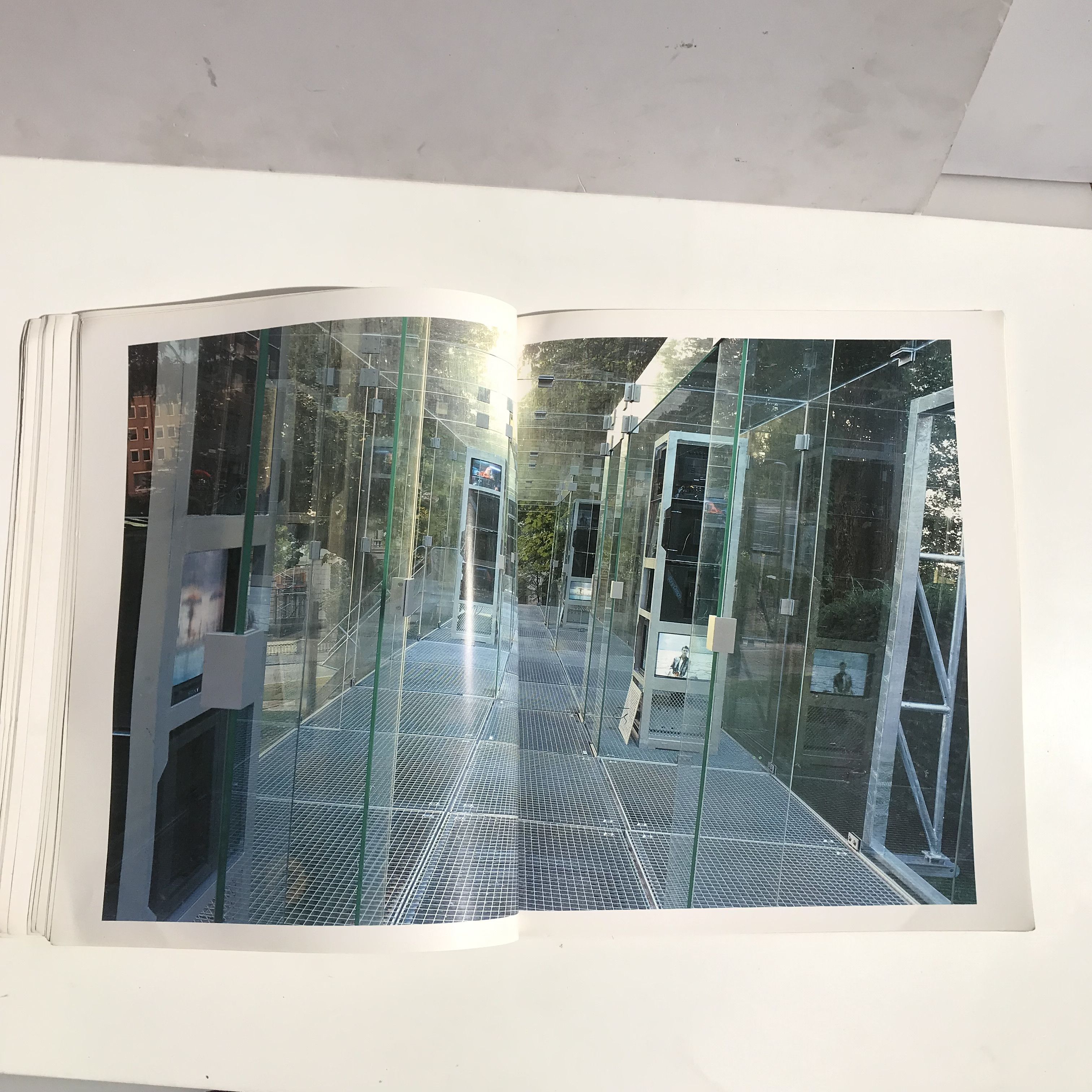 Designer Andreas C. Papadakis Deconstruction III New Ed (Architectura Size ONE SIZE - 7 Thumbnail