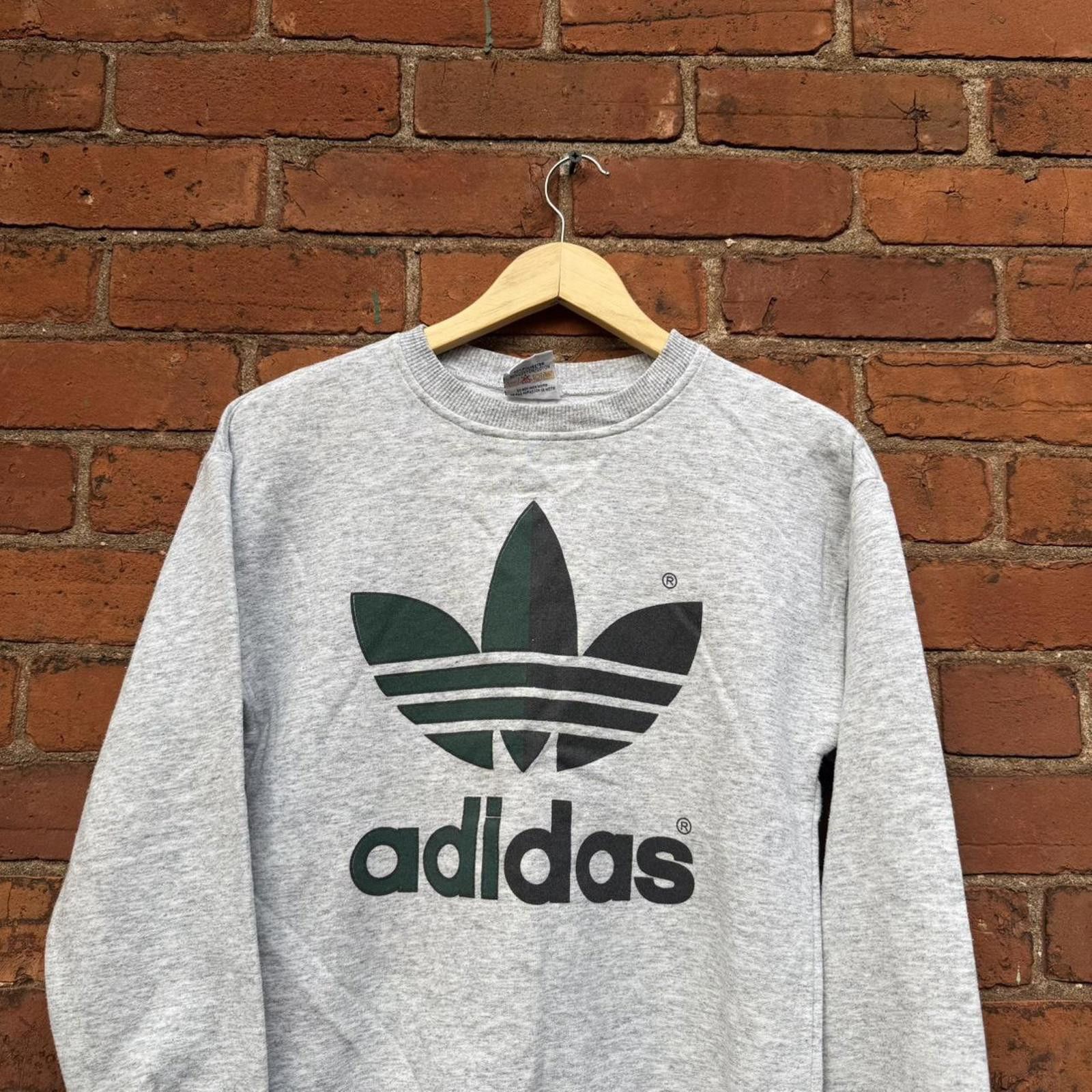 Adidas Vintage adidas trefoil sweatshirt 80s XSMALL par priva sport Size US XS / EU 42 / 0 - 4 Thumbnail