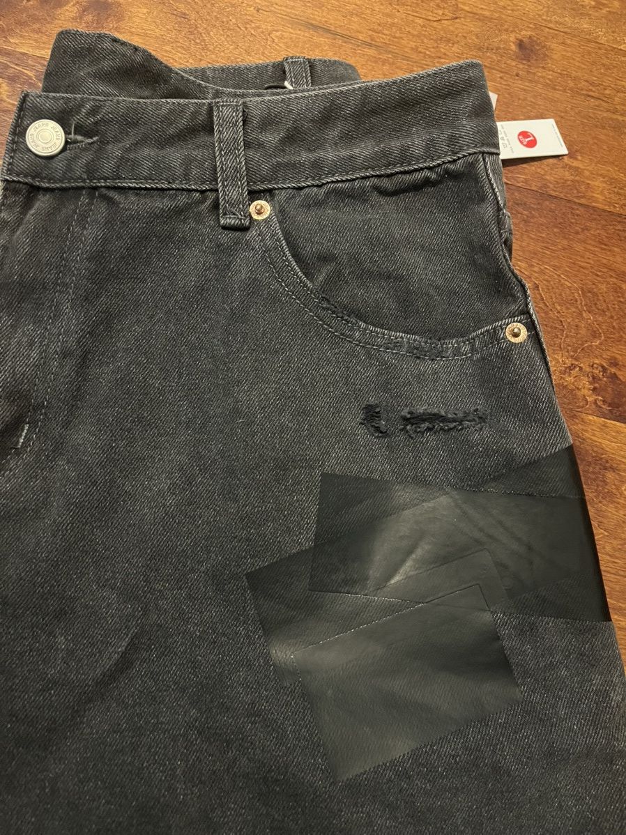 Other Noir cutoff denim shorts Size US 31 - 6 Thumbnail