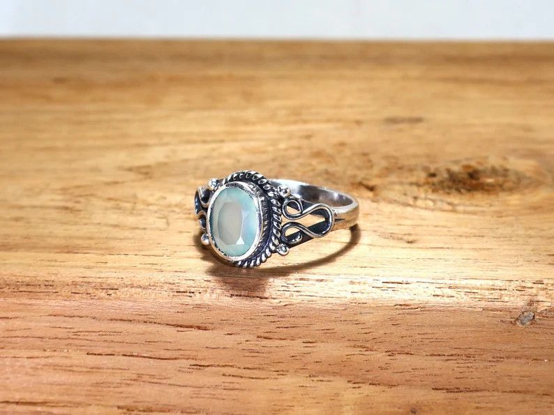 Handmade Handmade Chalcedony Ring: Oval Gemstone, 925 Silver Ring Size ONE SIZE - 4 Thumbnail