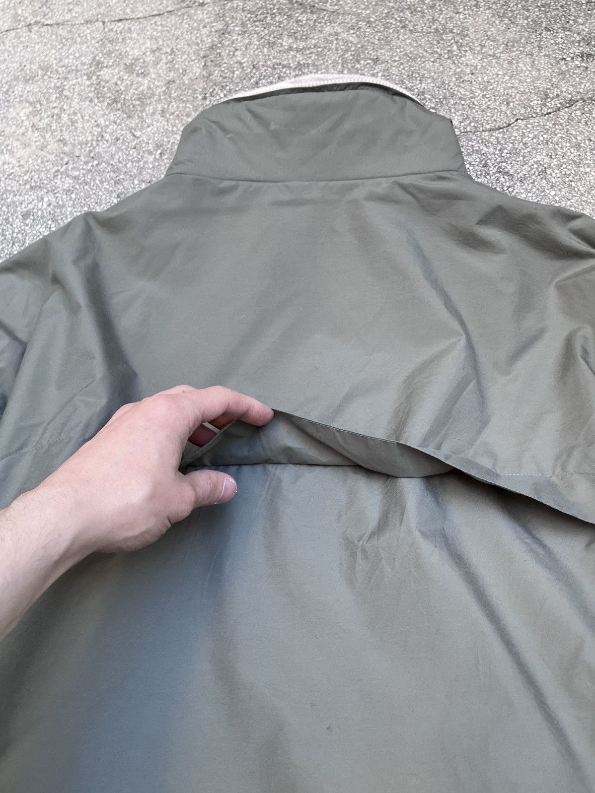 Nike Rare 2000s Nike Mandarina Duck Egg Cell 3D Pocket Jacket Size US XL / EU 56 / 4 - 11 Thumbnail