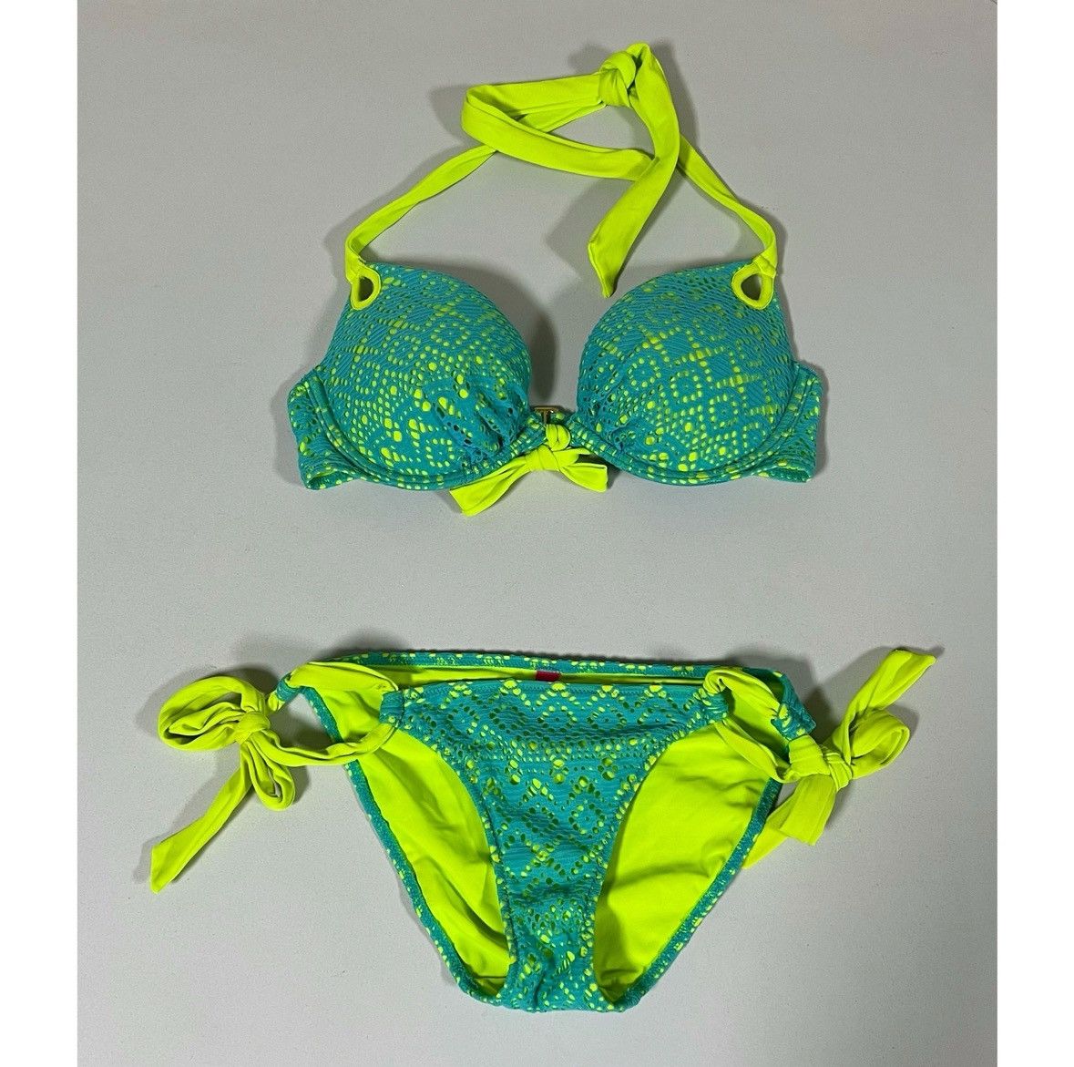 Designer × Victoria's Secret × Vintage Green Blue Lace Bikini Top (32C) and Bottoms (S) Set 🩵💚✨ Size ONE SIZE - 3 Thumbnail