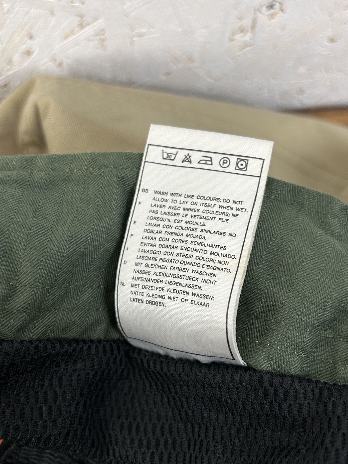Nike 90s Vintage Nike ACG Outer Layer 3 Cargo Ski Pants Size US 30 / EU 46 - 15 Thumbnail