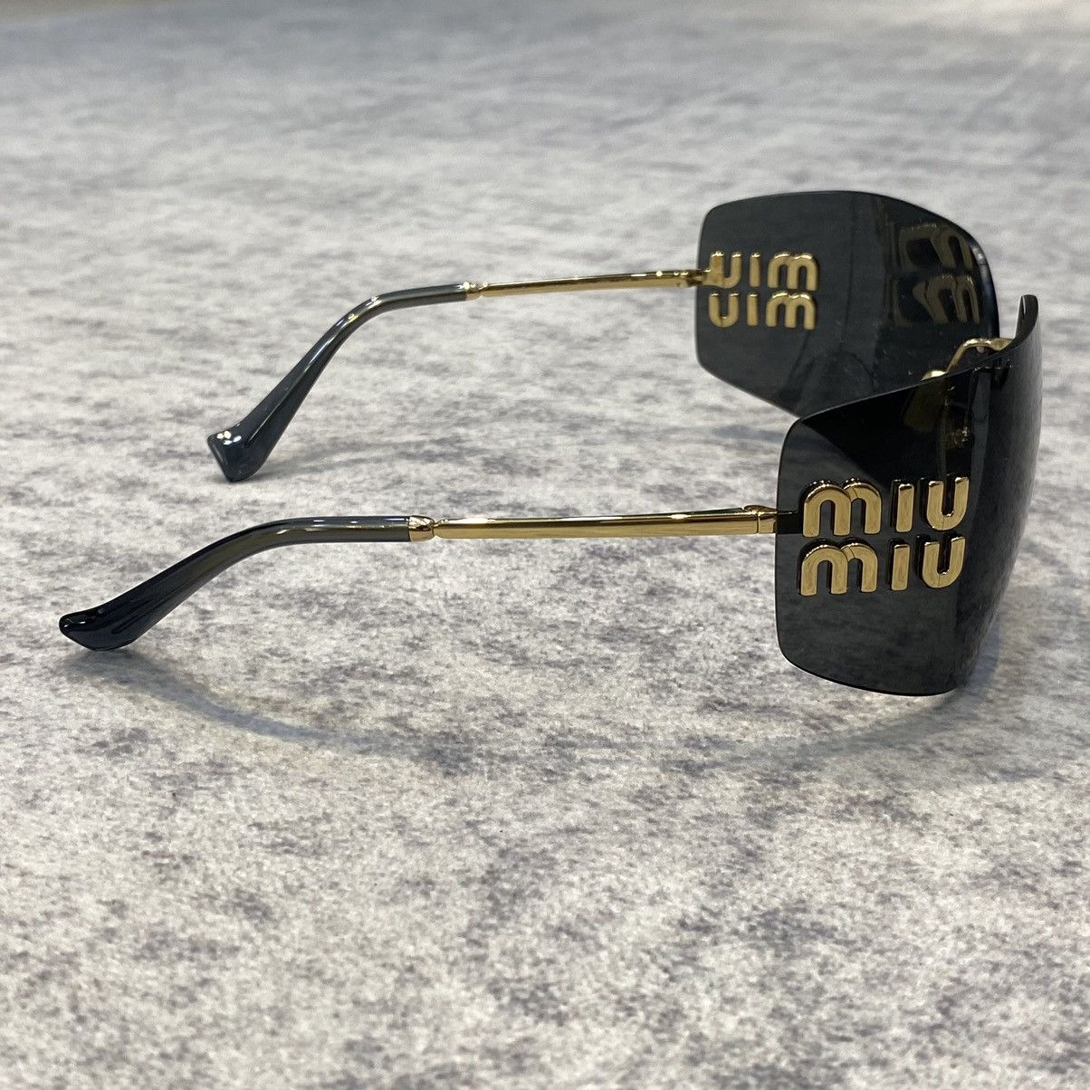 Miu Miu MIU MIU MU 54YS 5AK5S0 Sunglasses DARK GREY Size ONE SIZE - 5 Thumbnail