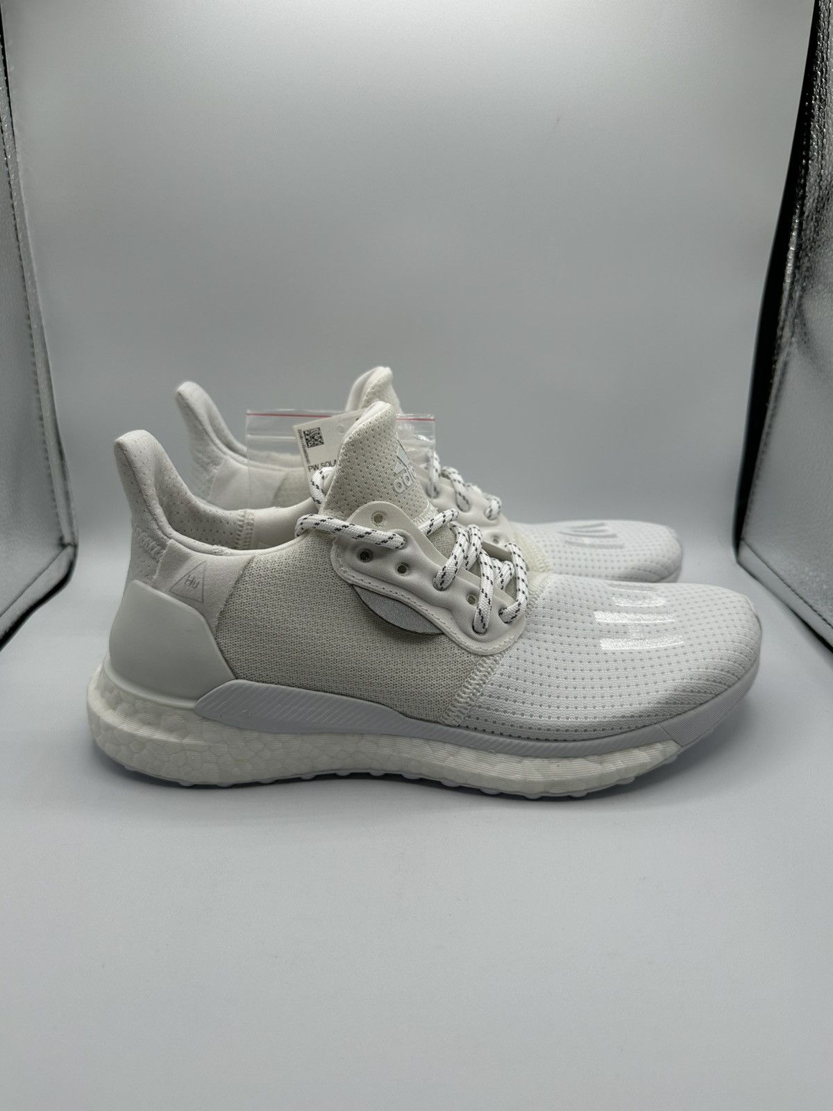 Adidas Adidas Solar HU Glide PRD X Pharrell “Cloud White” size 5 Size US 5 / EU 37 - 3 Thumbnail