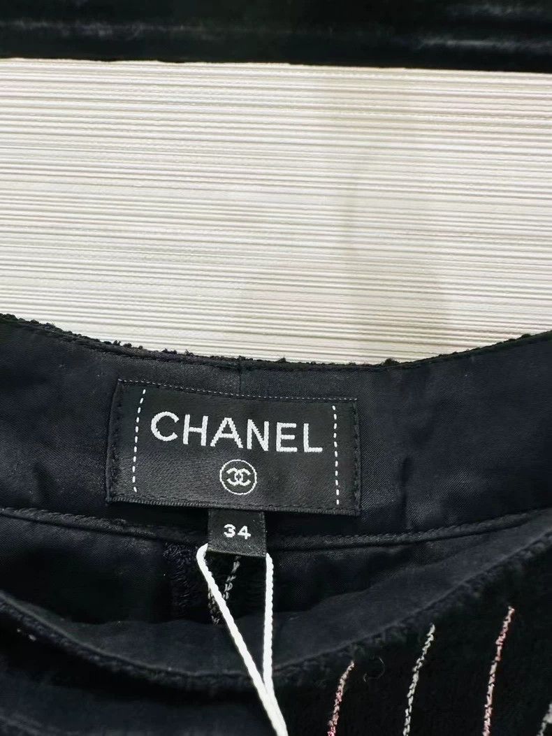 Chanel Chanel 23p striped tweed shorts Size 42" / US 20 - 5 Thumbnail