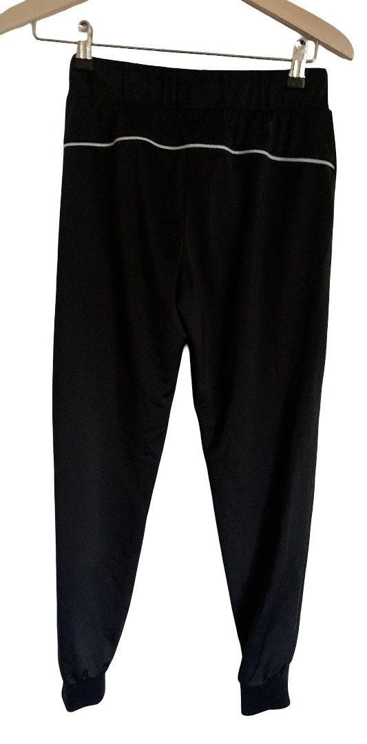 Designer × Emporio Armani EA7 Emporio Armani black sweatpants XS tapered pockets Size US 32 / EU 48 - 2 Thumbnail