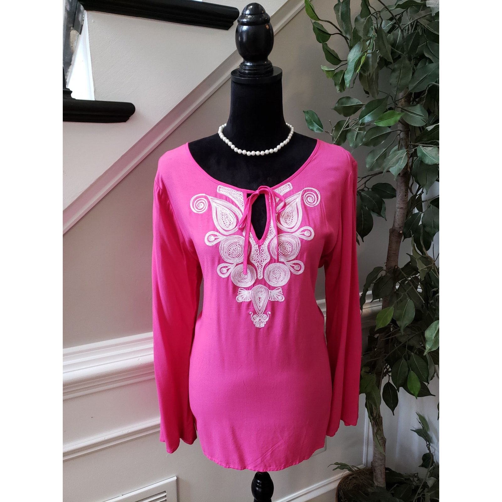The Unbranded Brand Melissa Paige Tunic Top M Pink Embroidered Boho Peasant Size M / US 6-8 / IT 42-44 - 1 Thumbnail