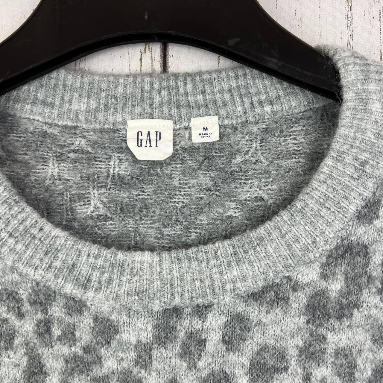 Gap Gap Cheetah Print Gray Medium Long Sleeve Sweater Women Size M / US 6-8 / IT 42-44 - 5 Thumbnail