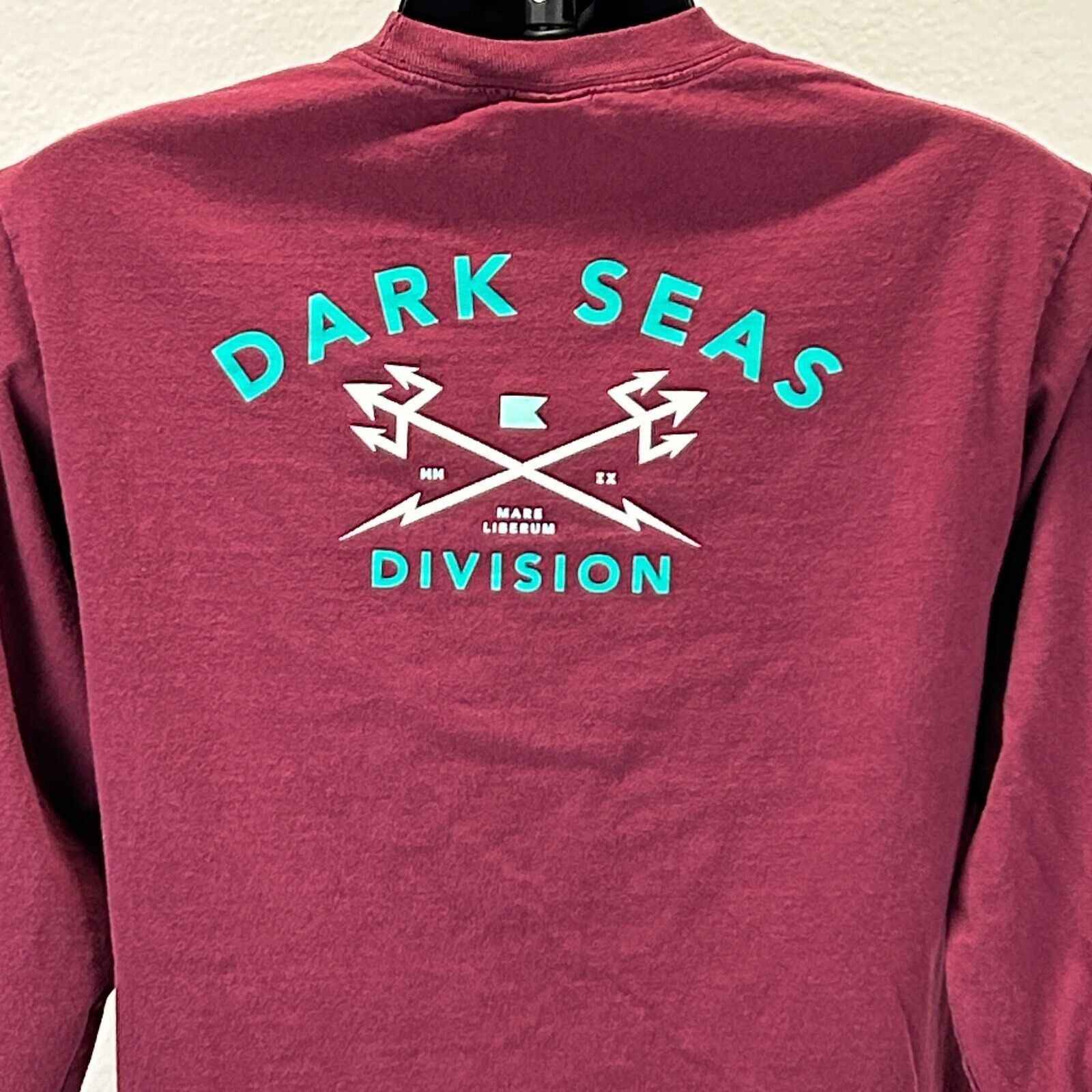 Dark Seas Division Dark Seas Division T Shirt Long Sleeve Fishing Red M Size US M / EU 48-50 / 2 - 6 Thumbnail