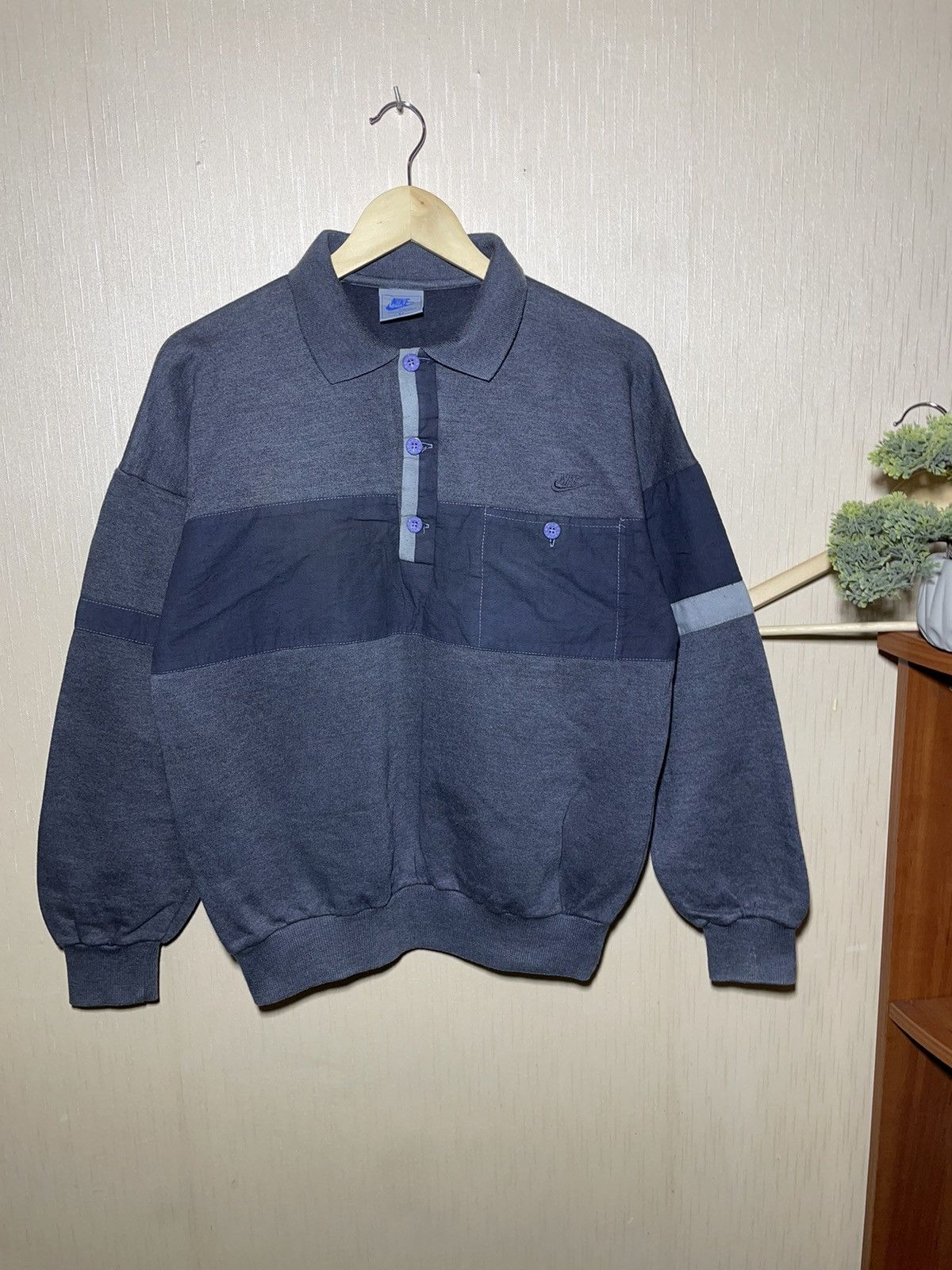 Nike × Vintage Nike vintage y2k streetwear sweatshirt 90s Size US M / EU 48-50 / 2 - 1 Thumbnail
