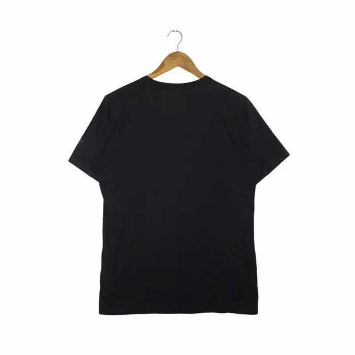 Arc'teryx Vtg ARCTERYX HOMME Minimalist Design Pocket Tee Shirt Size US S / EU 44-46 / 1 - 3 Thumbnail