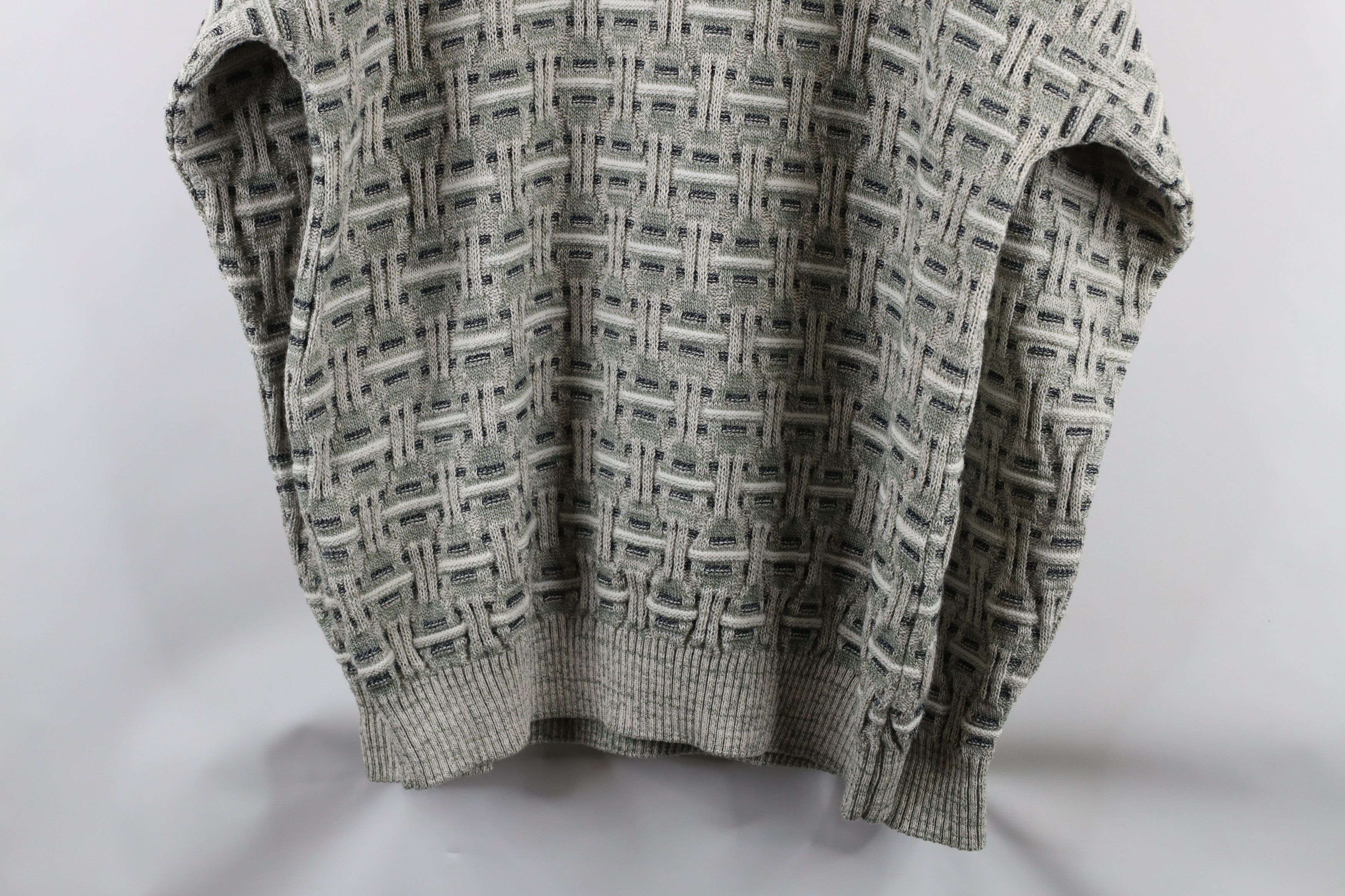Vintage Vintage 90s Streetwear Cross Weave Knit Crewneck Dad Sweater Size US XL / EU 56 / 4 - 8 Thumbnail
