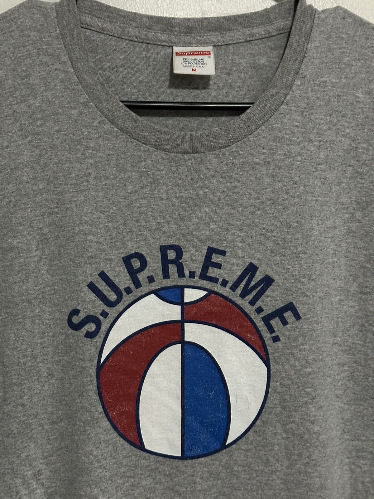 Supreme Supreme League Tee Size US M / EU 48-50 / 2 - 2 Thumbnail