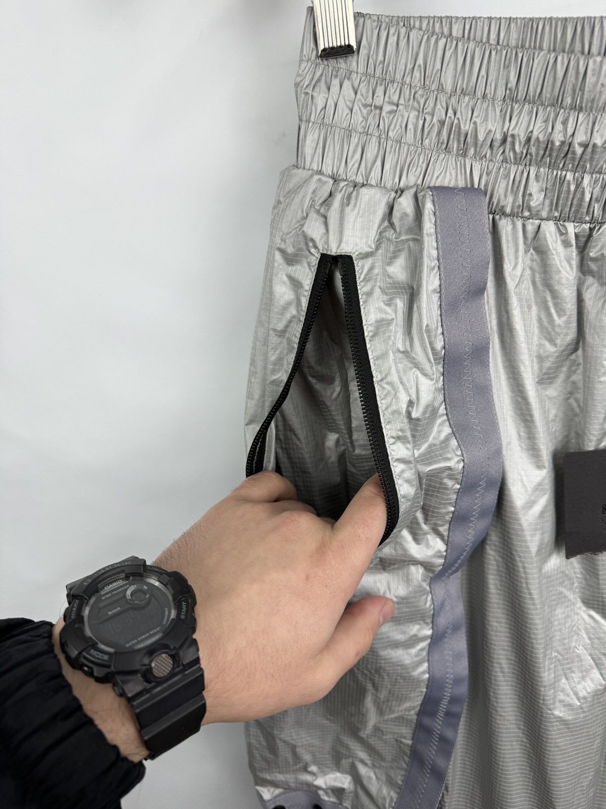 MCM ❗️NEW 🇮🇹 MCM 2/1 Convertible Cargo Pants Shorts Zip Off Unisex Size US 38 / EU 54 - 11 Thumbnail