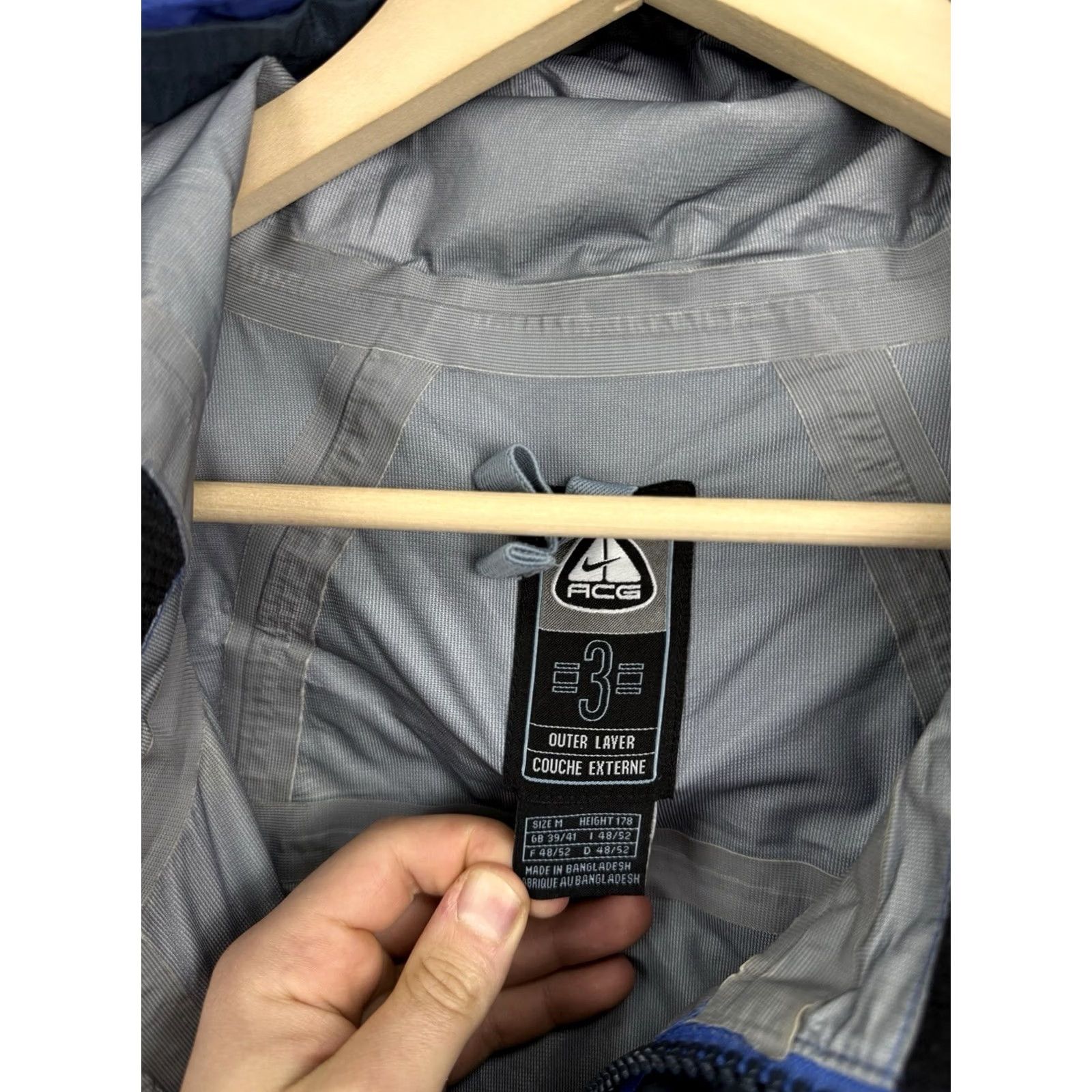 Nike ACG VINTAGE Nike ACG Storm Fit Ski Snowboarding Jacket Men L Blue 90s Mens Jacket Size US L / EU 52-54 / 3 - 5 Thumbnail