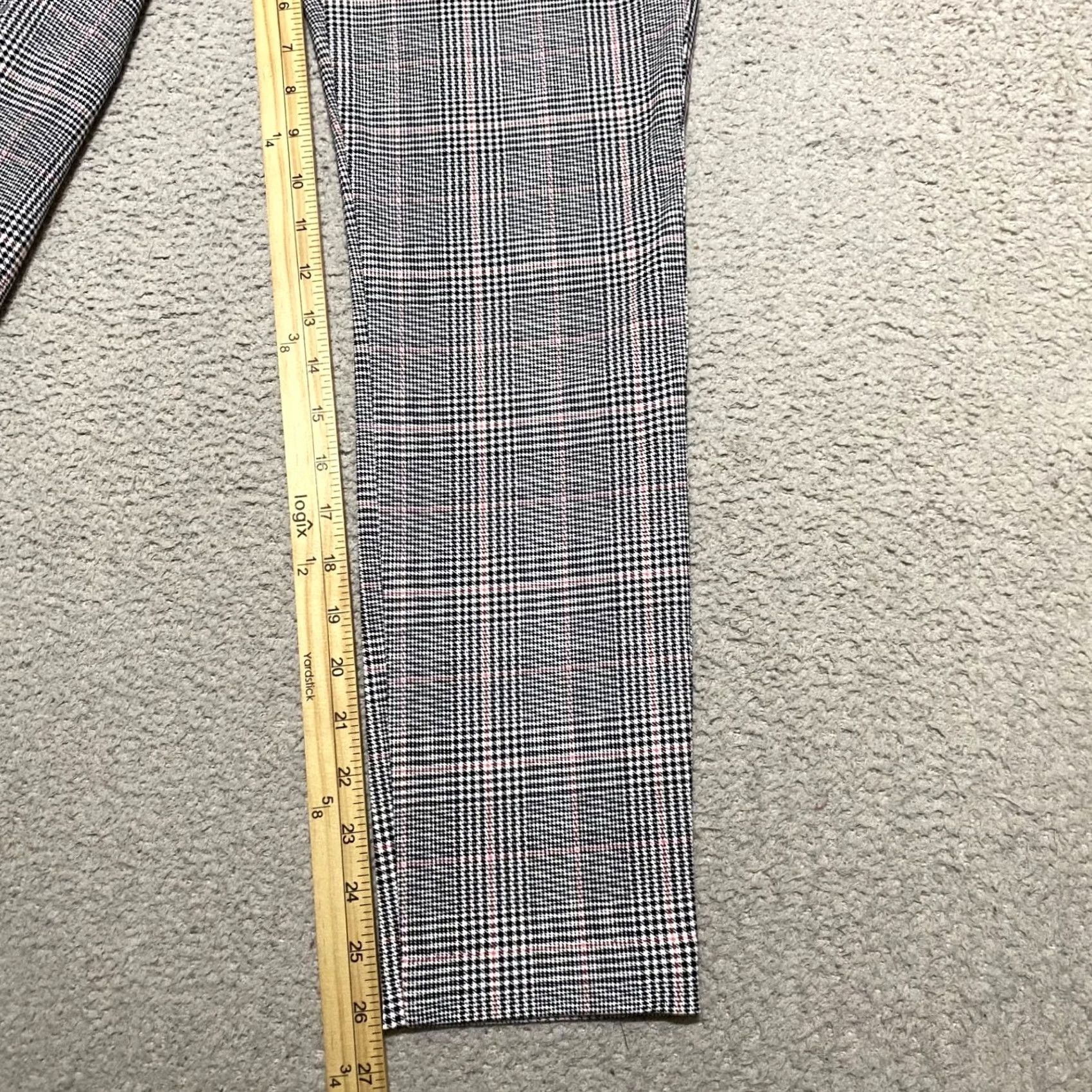 Old Navy Old Navy Womens Pants Gray Plaid Pixie Slim Straight Ankle Mid Rise Pockets XS? Size 27" / US 4 / IT 40 - 6 Thumbnail