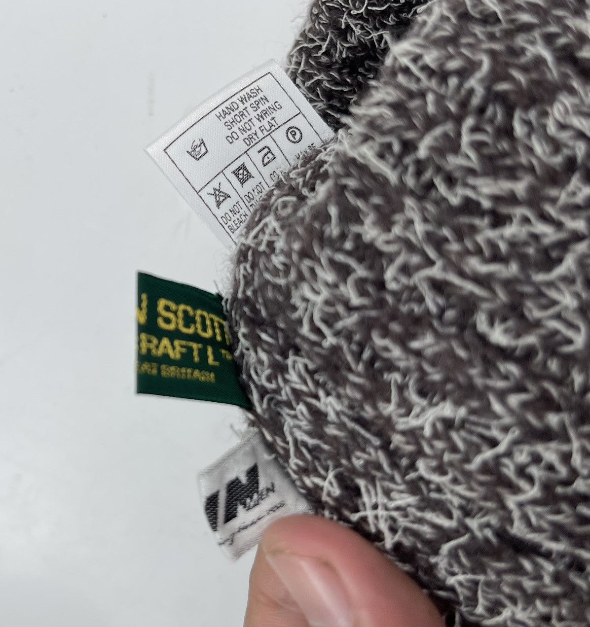 Japanese Brand × Jun Takahashi warren scott x jun men beanie hat snow cap tc13 Size ONE SIZE - 5 Thumbnail