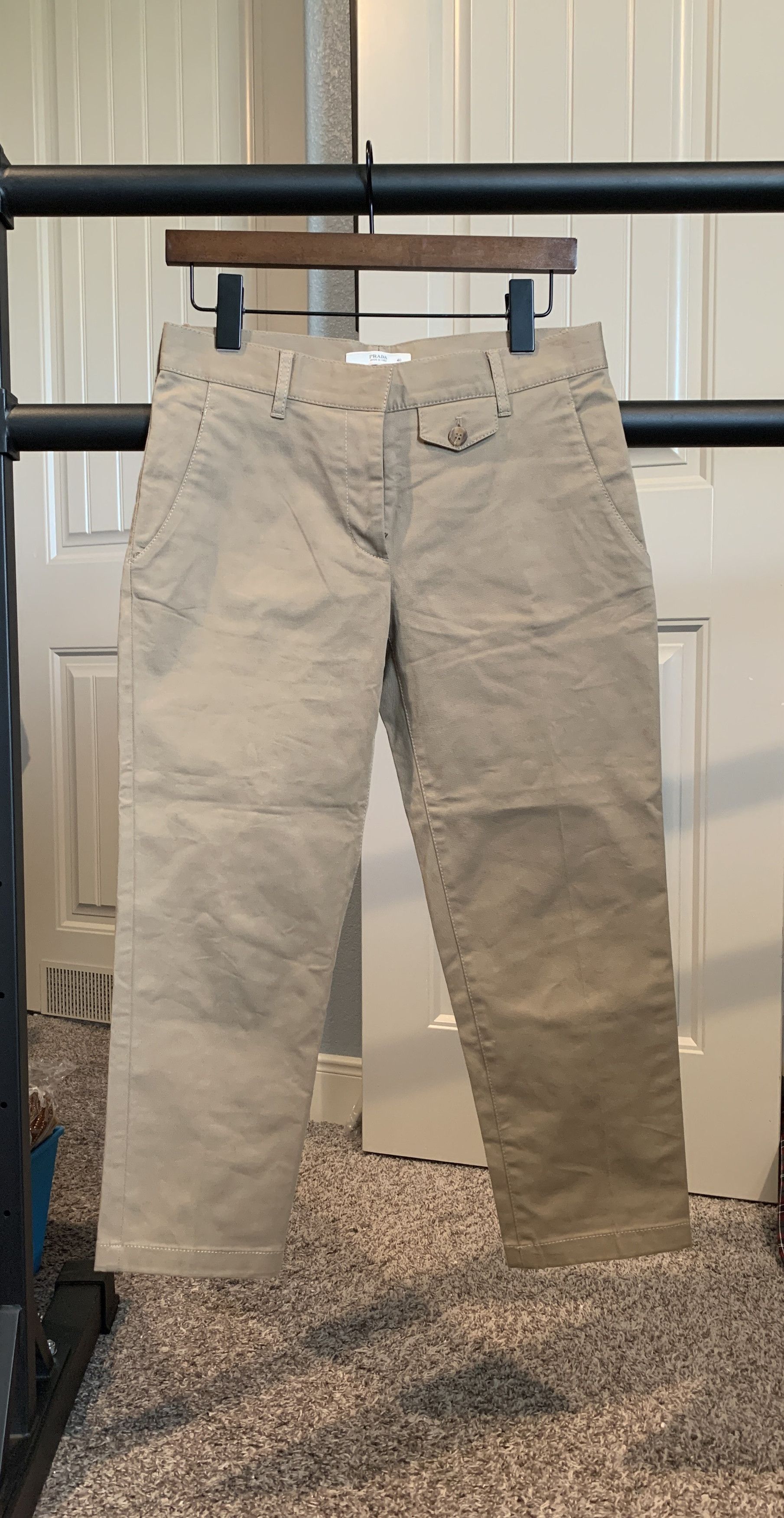 Prada Khaki Cotton Twill Patch Coin Pocket Capri Trousers Size 27" / US 4 / IT 40 - 1 Thumbnail