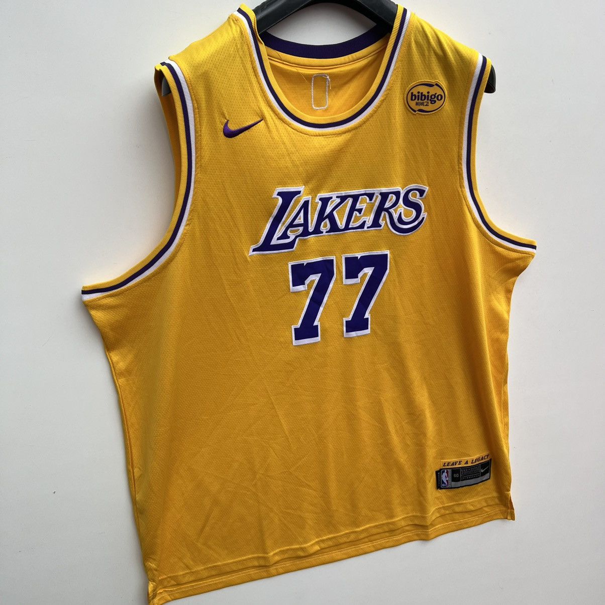 NBA Los Angeles Lakers basketball jersey NBA Doncic Size US XXL / EU 58 / 5 - 2 Thumbnail