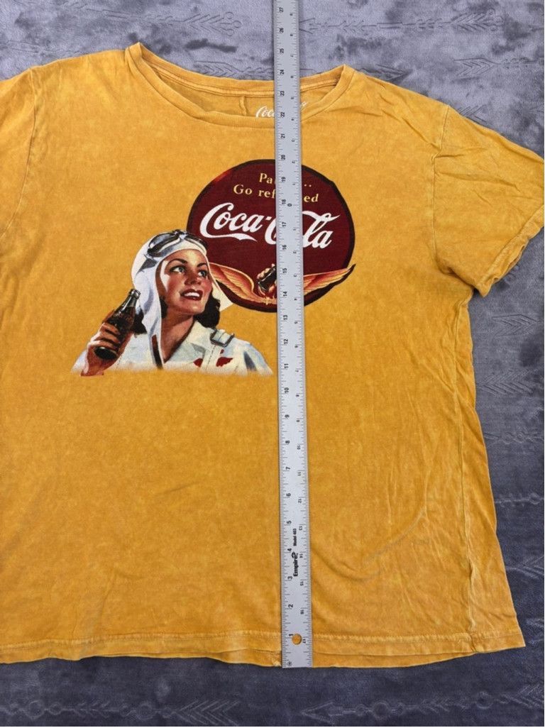 Lucky Brand Women's Lucky Brand Coca-Cola Graphic T-Shirt Size M Yellow Size L / US 10 / IT 46 - 5 Thumbnail