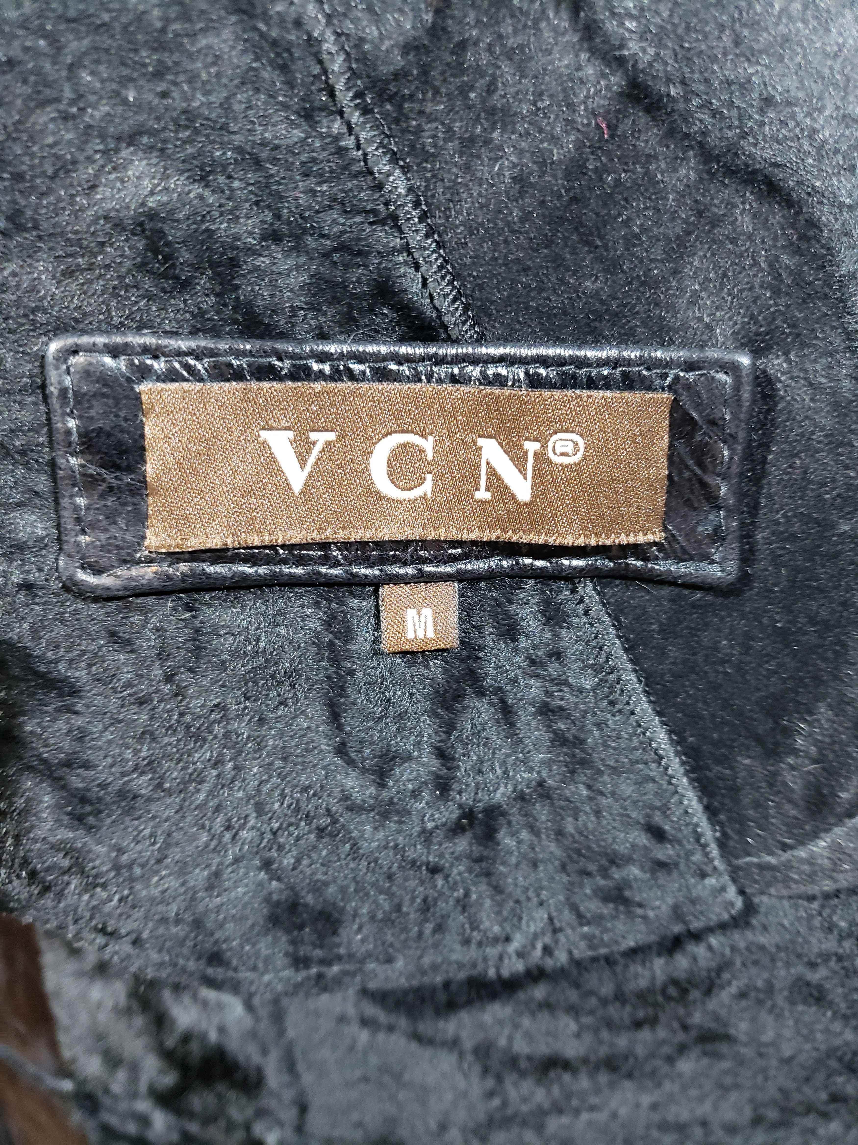 Other Wonderful women's sheepskin coat. Size S / US 4 / IT 40 - 10 Thumbnail