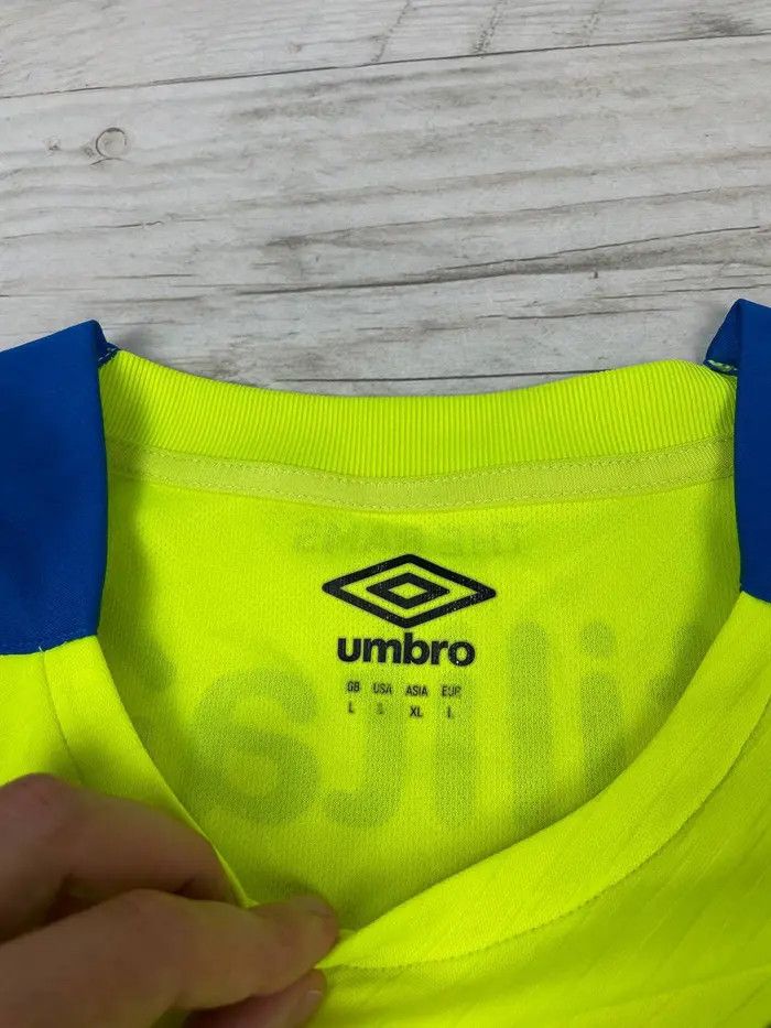 Umbro Umbro DERBY COUNTY 2017 2018 AWAY SHIRT SOCCER JERSEY Size US L / EU 52-54 / 3 - 12 Thumbnail