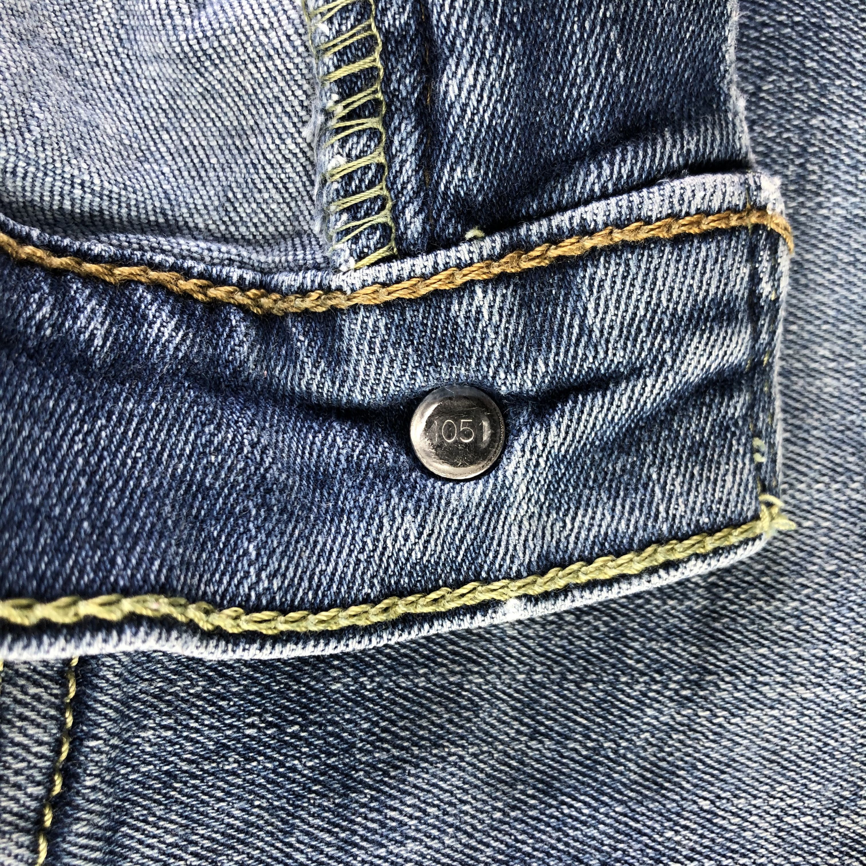 Levi's Vintage Blue Wash Levis 559 Jeans-J4327 Size US 35 - 9 Thumbnail