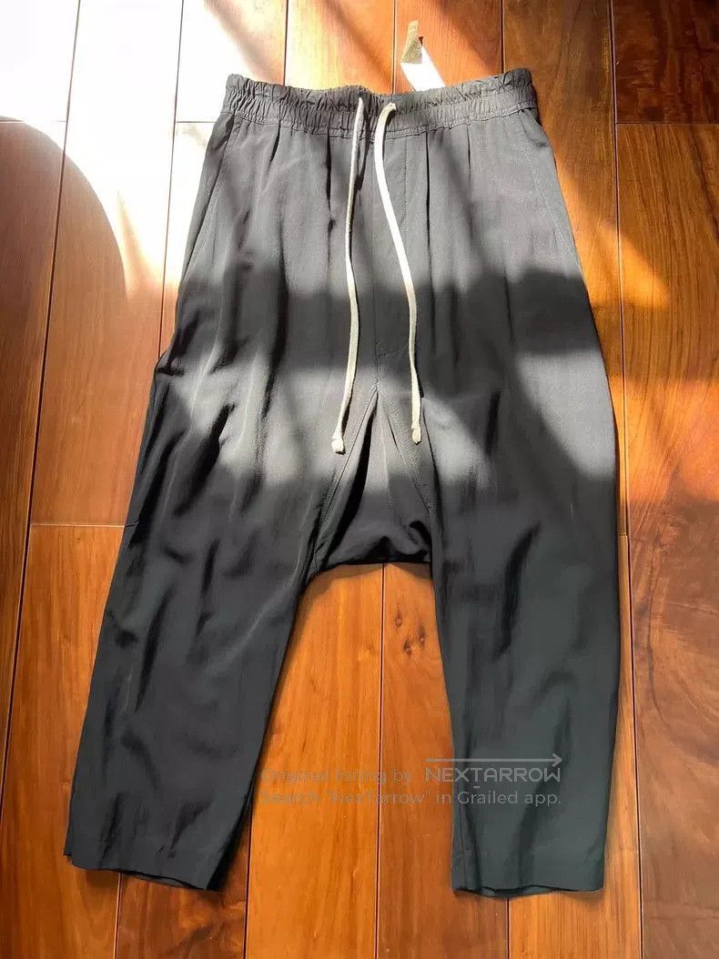 Rick Owens Rick Owens main line 7/8 length casual pants. Size US 26 / EU 42 - 1 Thumbnail
