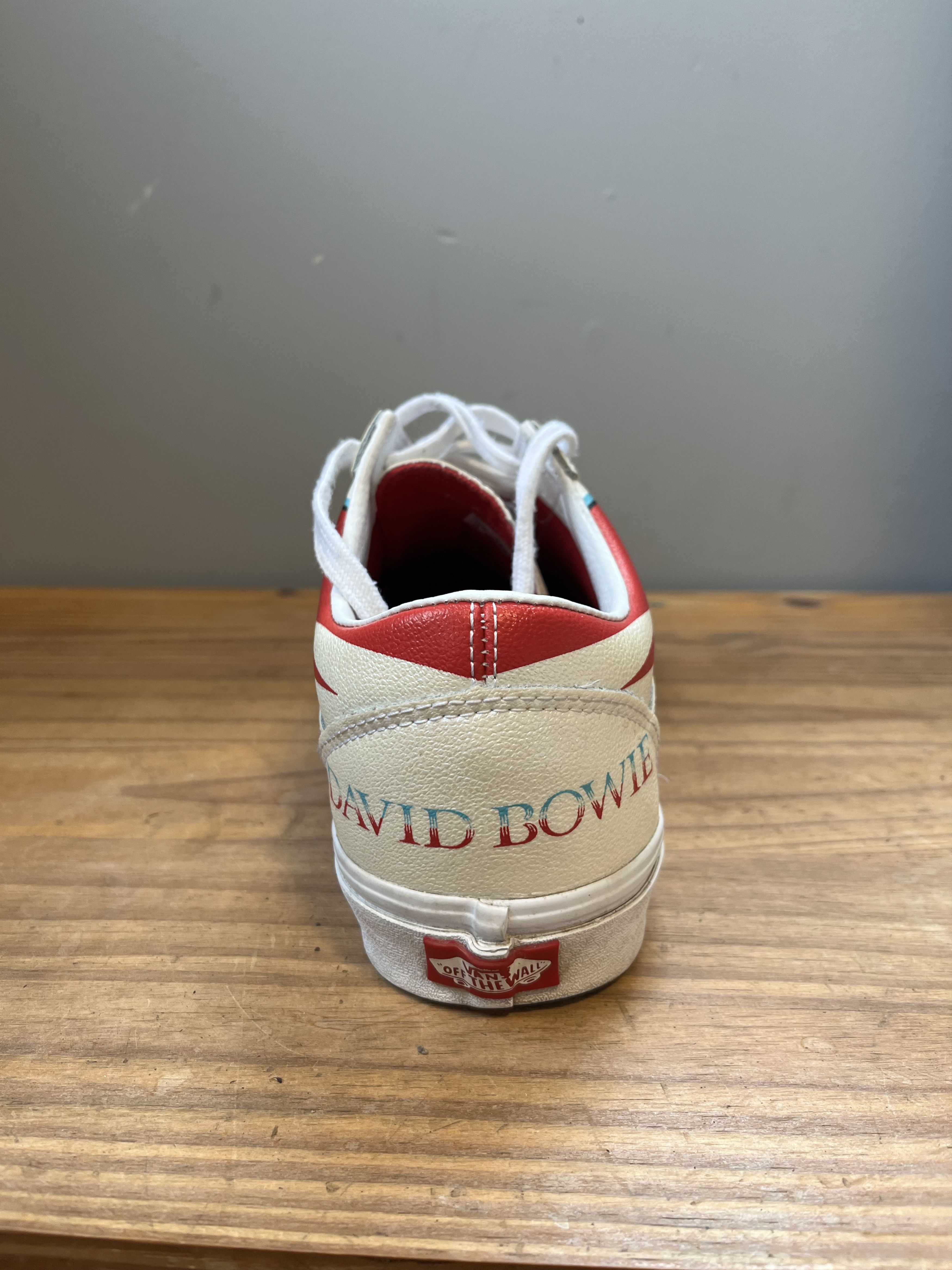 Vans Vans David Bowie Aladdin Sane Old Skool Size US 10.5 / EU 43-44 - 4 Thumbnail
