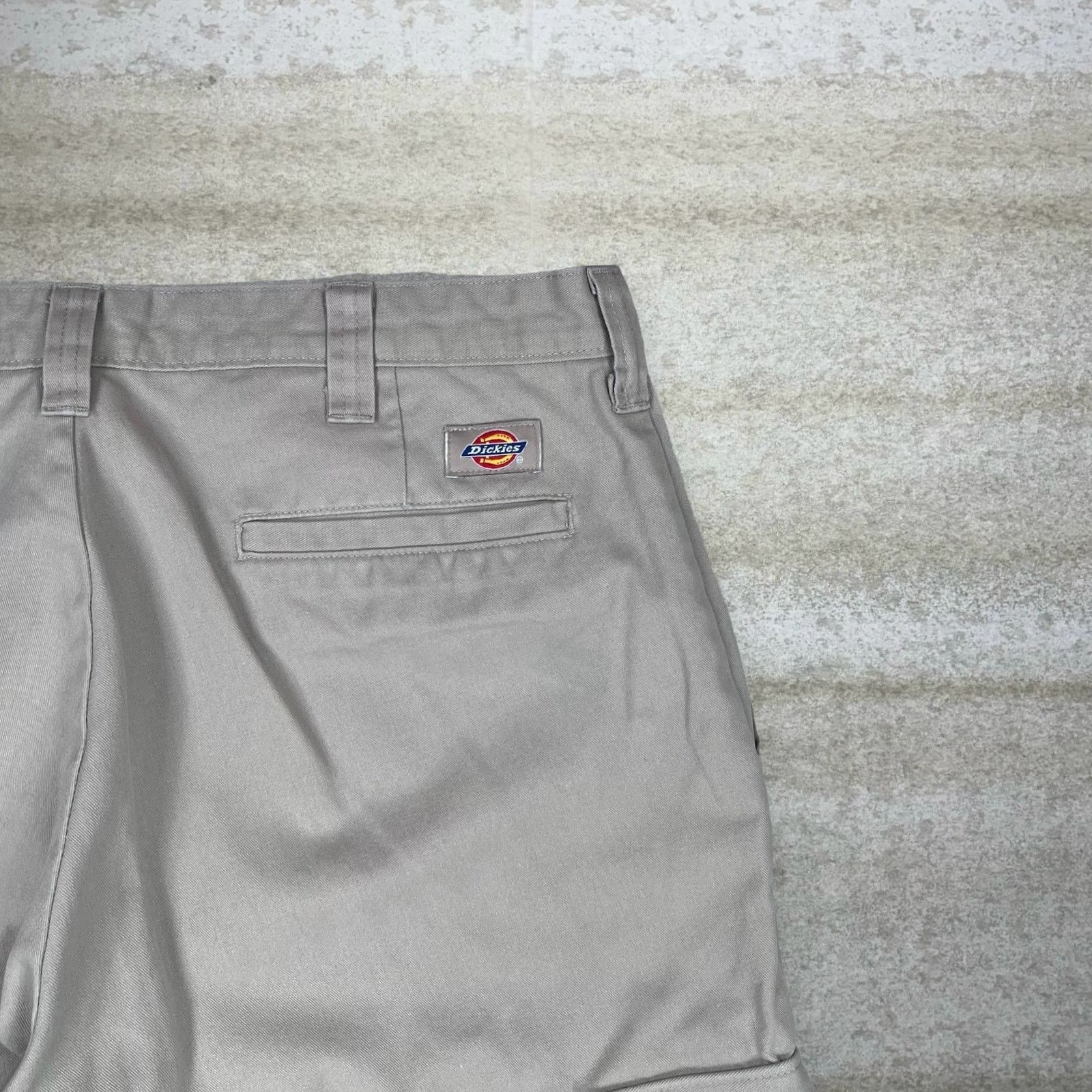 Dickies Vintage 90s Dickies Cargo Pants 36x32 Tan Relaxed Flat Front Size US 36 / EU 52 - 3 Thumbnail