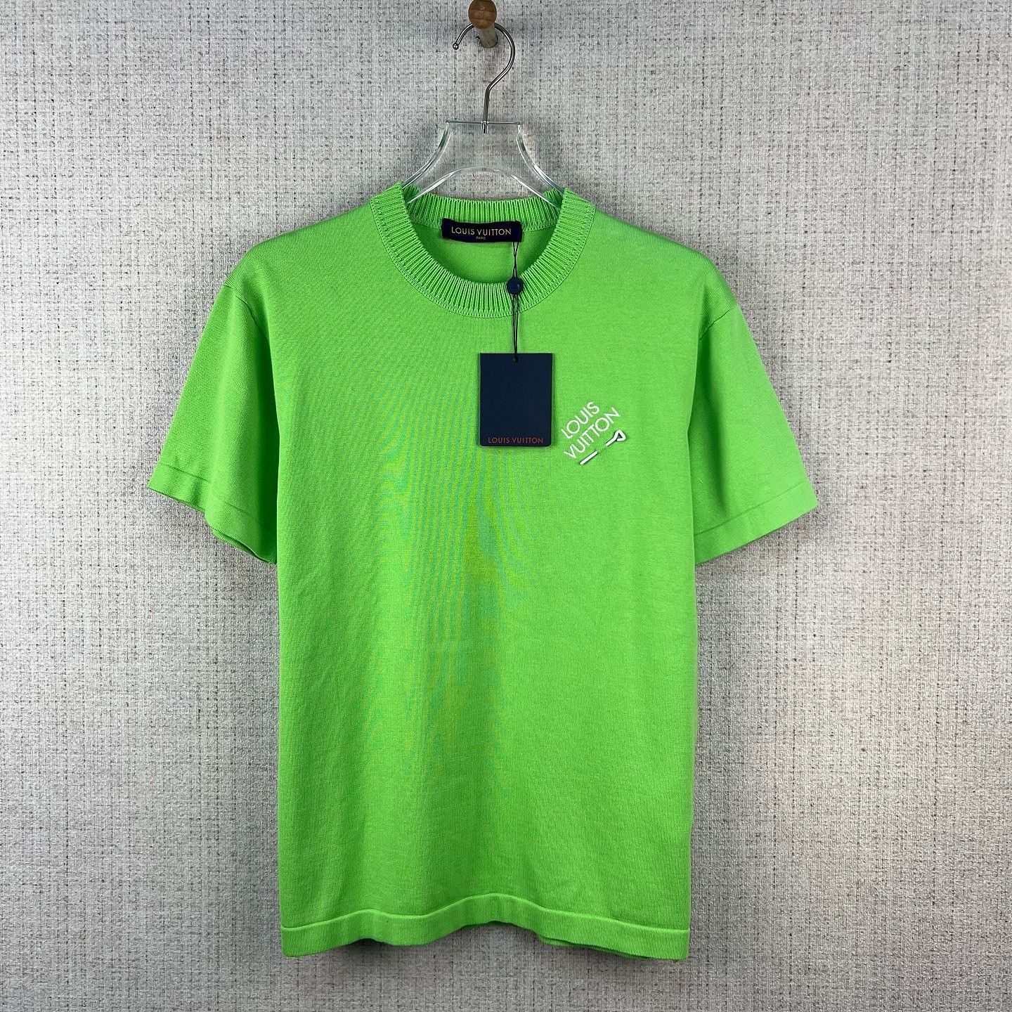 Louis Vuitton Louis Vuitton Neon Green Logo T-Shirt Size XS Size US XS / EU 42 / 0 - 1 Thumbnail