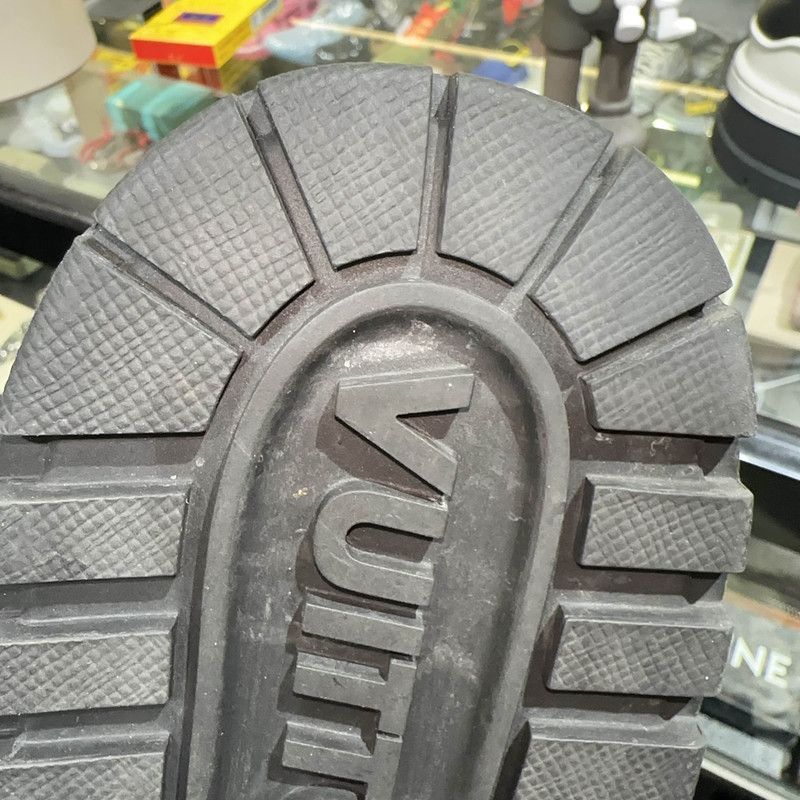 Louis Vuitton Louis Vuitton Trainer Maxi Low-top Sneakers -2508 Size US 9 / EU 42 - 4 Thumbnail